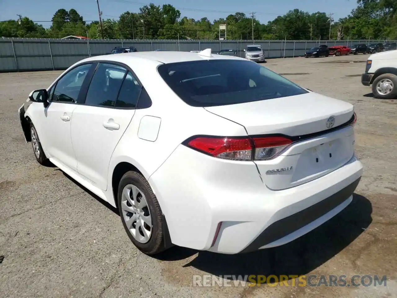 3 Photograph of a damaged car 5YFEPMAE6NP291815 TOYOTA COROLLA 2022