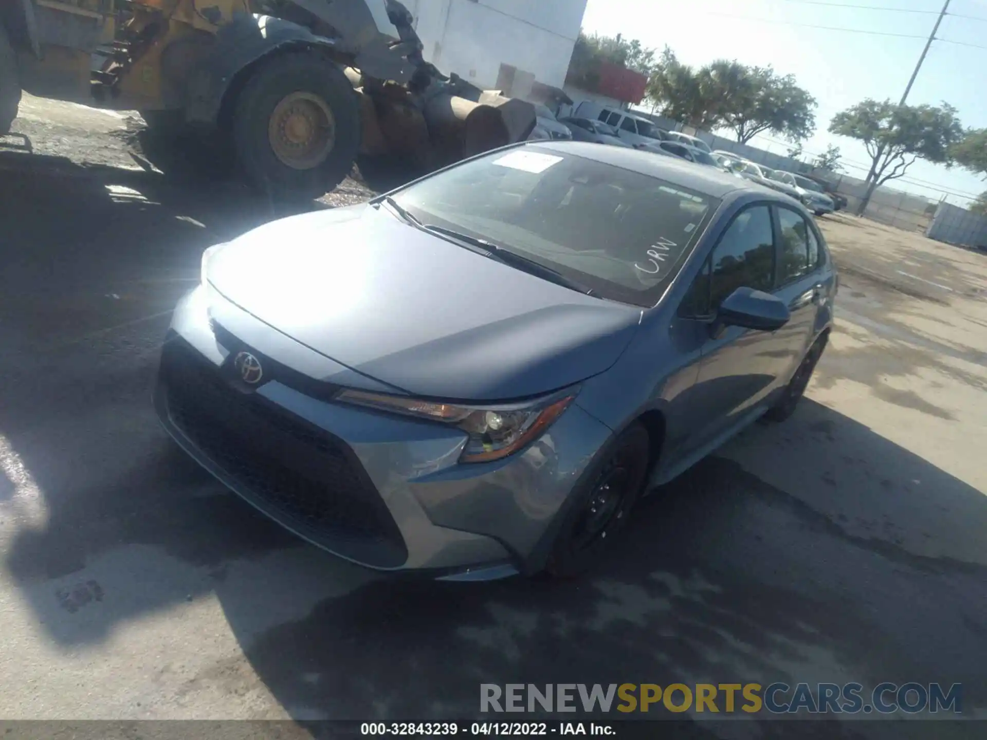 2 Photograph of a damaged car 5YFEPMAE6NP307611 TOYOTA COROLLA 2022