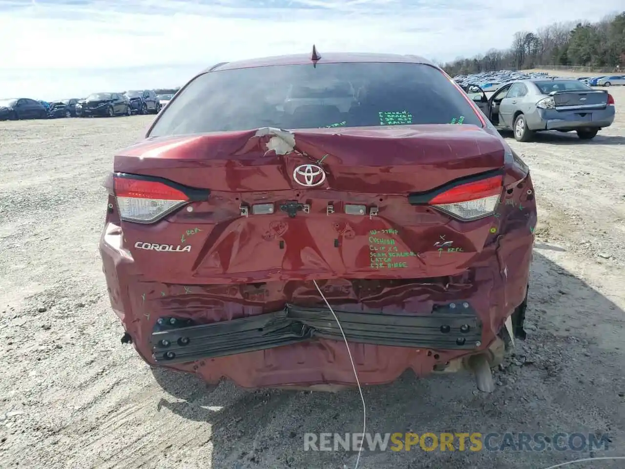 6 Photograph of a damaged car 5YFEPMAE6NP307821 TOYOTA COROLLA 2022