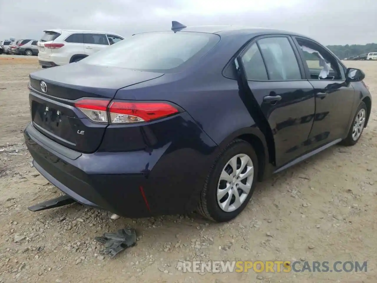 4 Photograph of a damaged car 5YFEPMAE6NP307866 TOYOTA COROLLA 2022