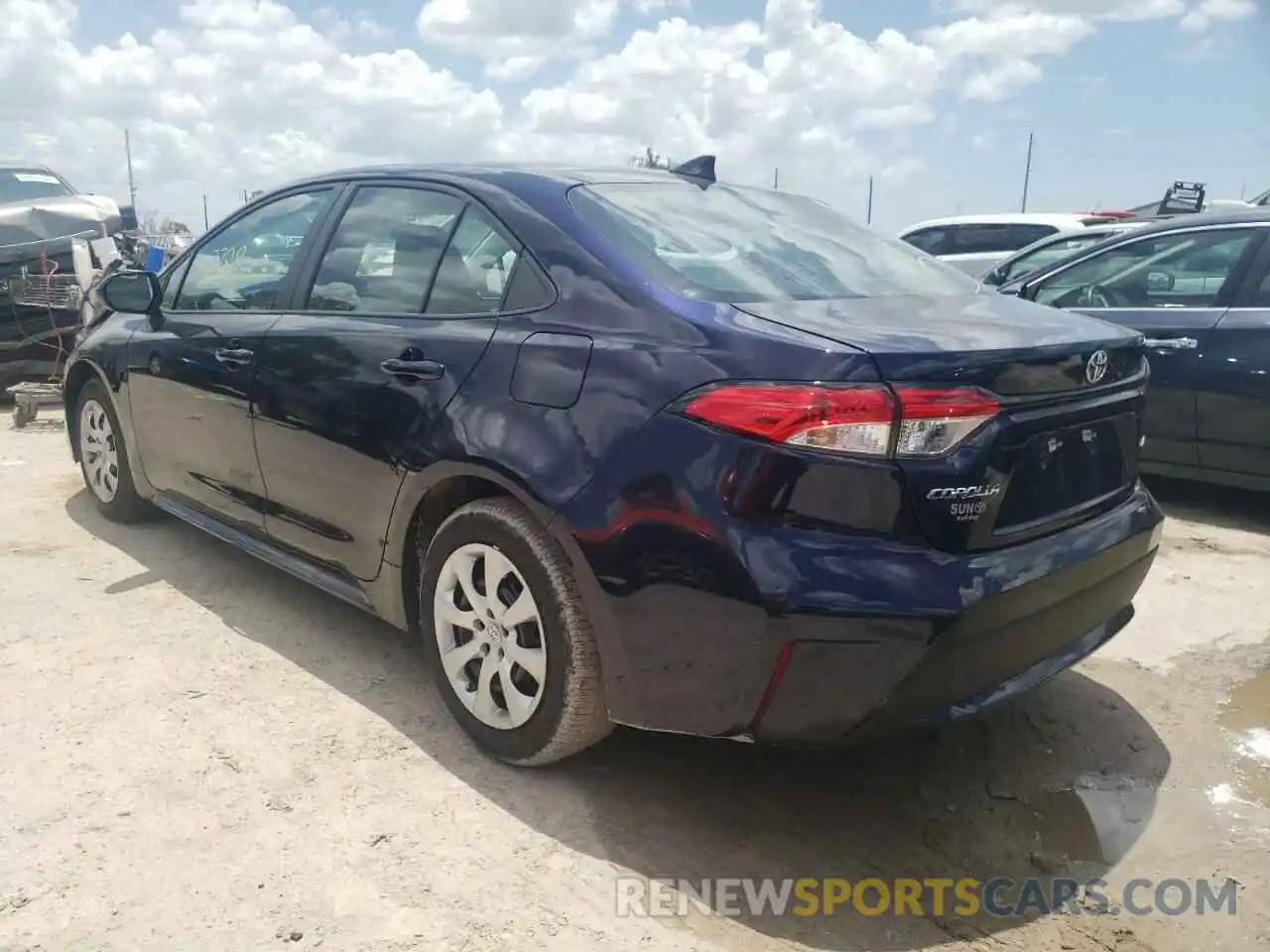 3 Photograph of a damaged car 5YFEPMAE6NP311433 TOYOTA COROLLA 2022