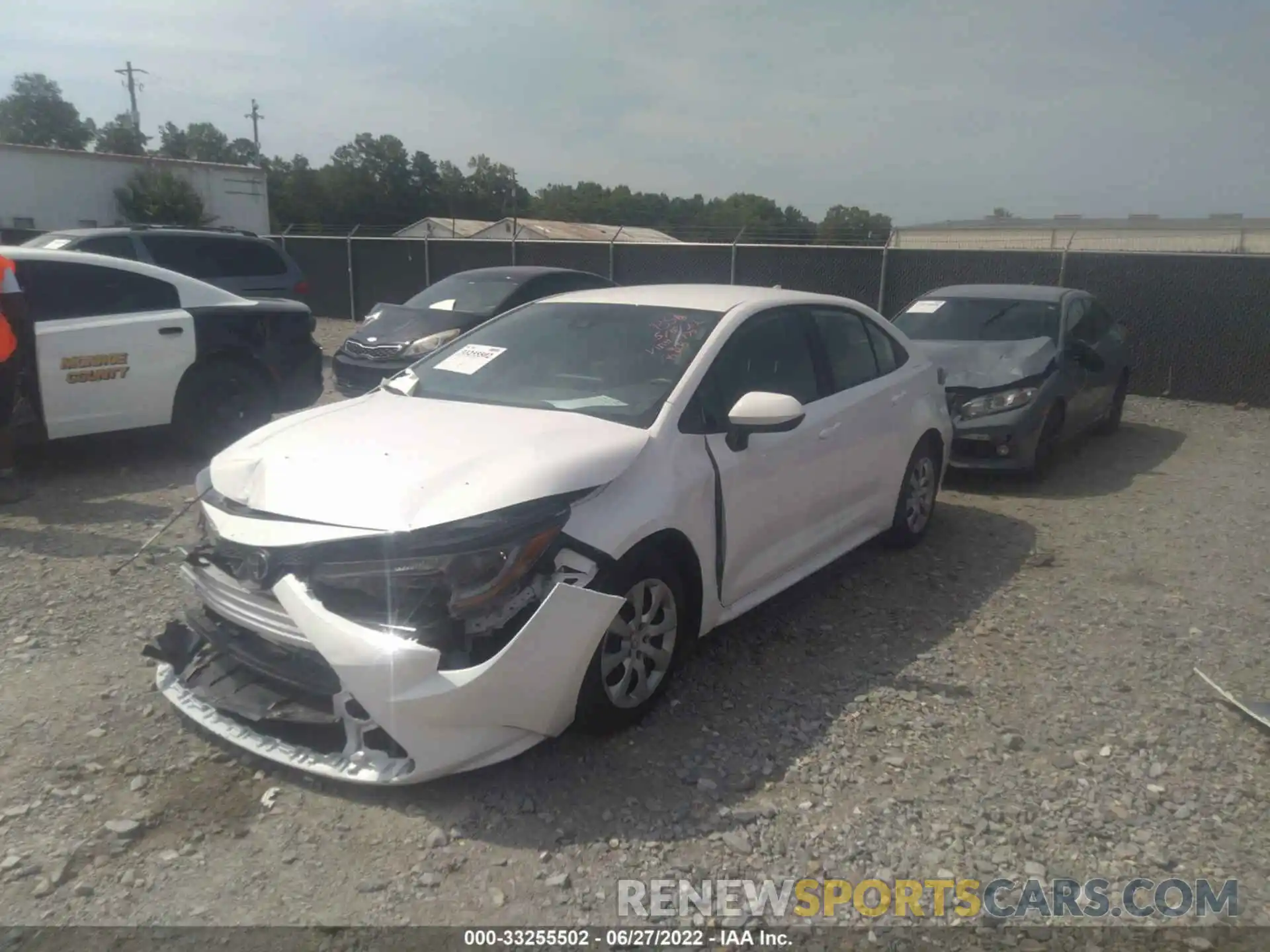 2 Photograph of a damaged car 5YFEPMAE6NP312470 TOYOTA COROLLA 2022