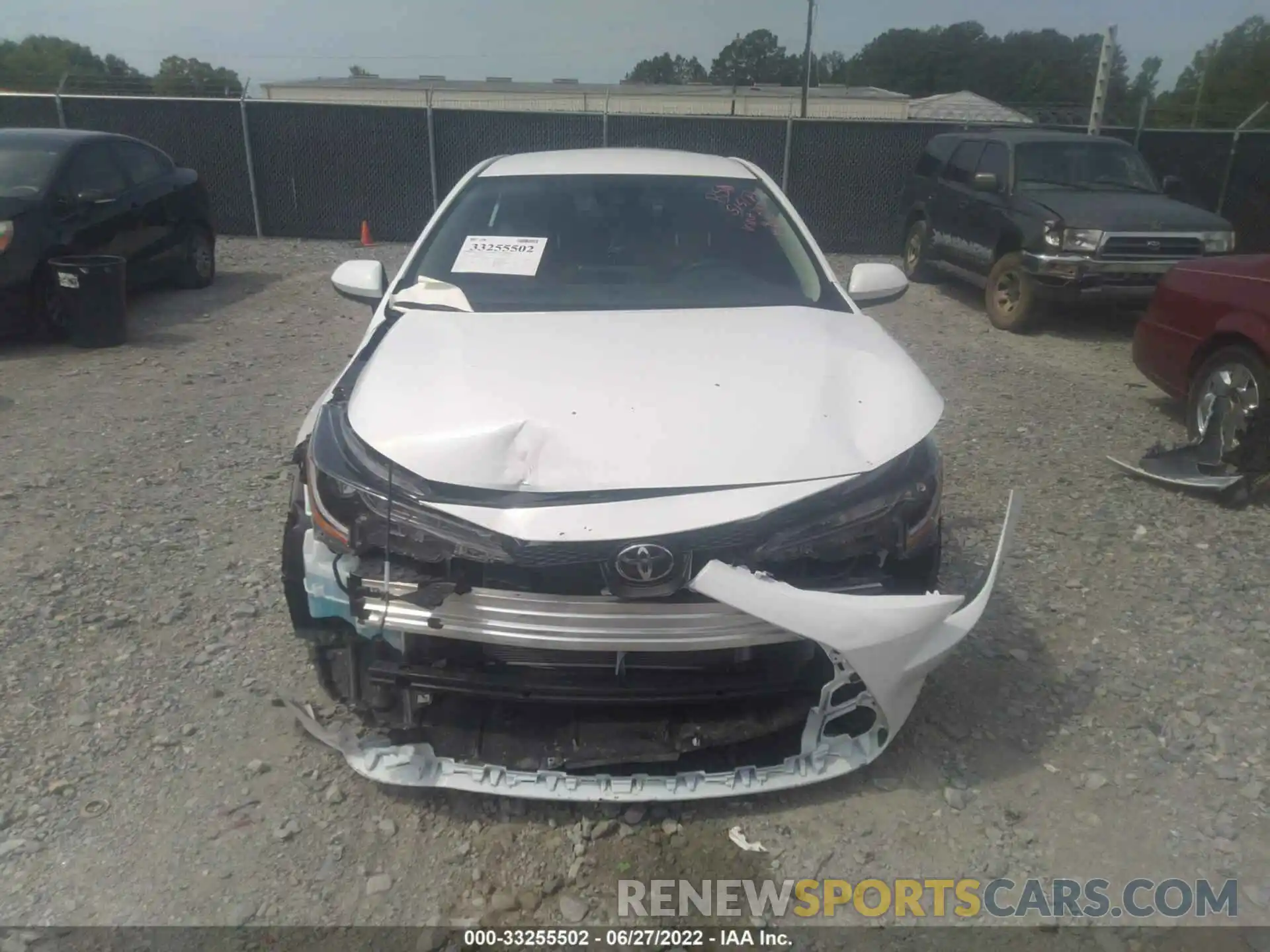 6 Photograph of a damaged car 5YFEPMAE6NP312470 TOYOTA COROLLA 2022