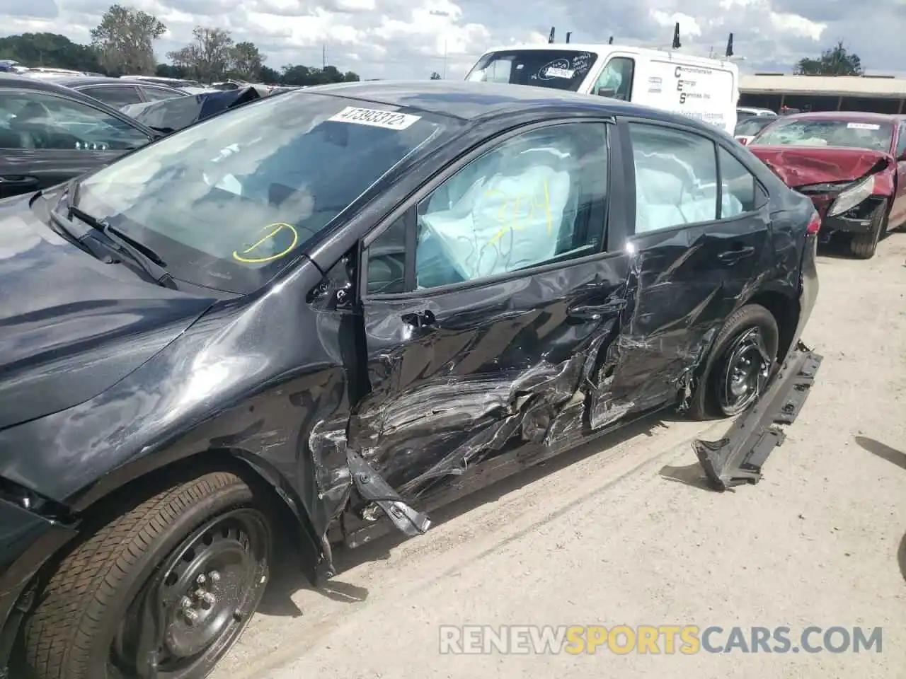 9 Photograph of a damaged car 5YFEPMAE6NP323517 TOYOTA COROLLA 2022