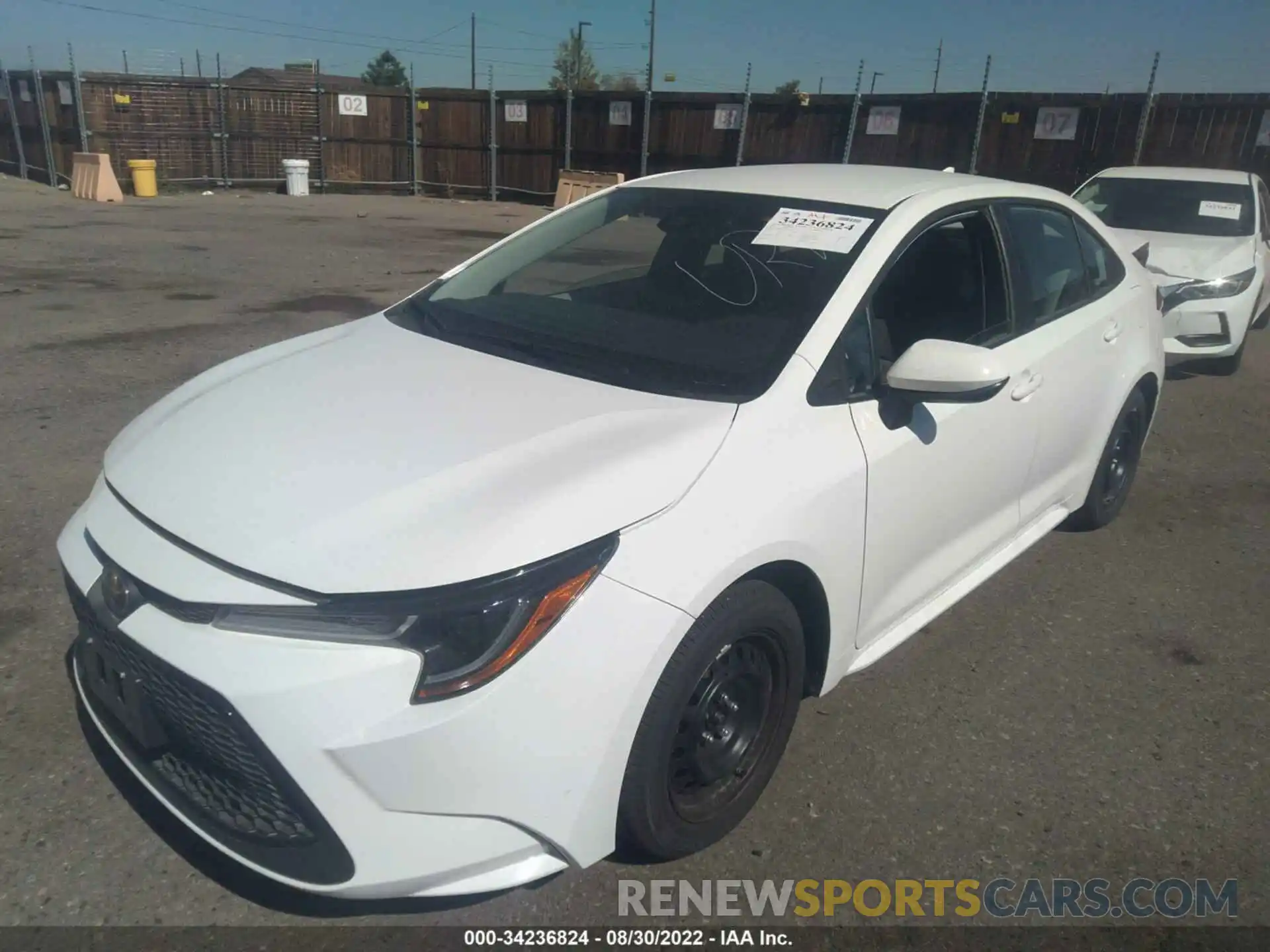 2 Photograph of a damaged car 5YFEPMAE6NP327843 TOYOTA COROLLA 2022