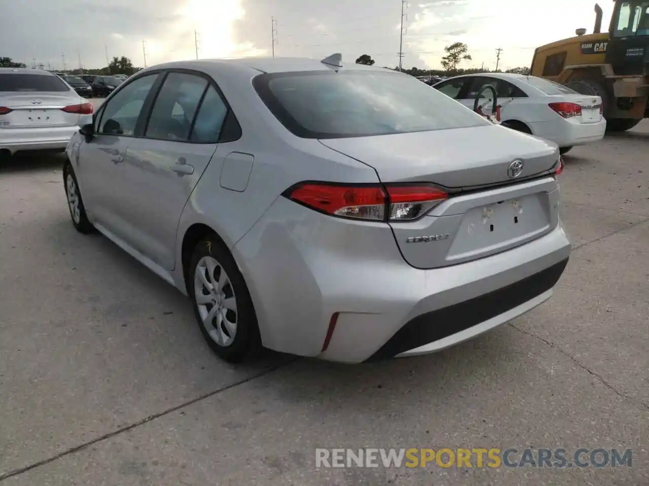 3 Photograph of a damaged car 5YFEPMAE6NP329494 TOYOTA COROLLA 2022