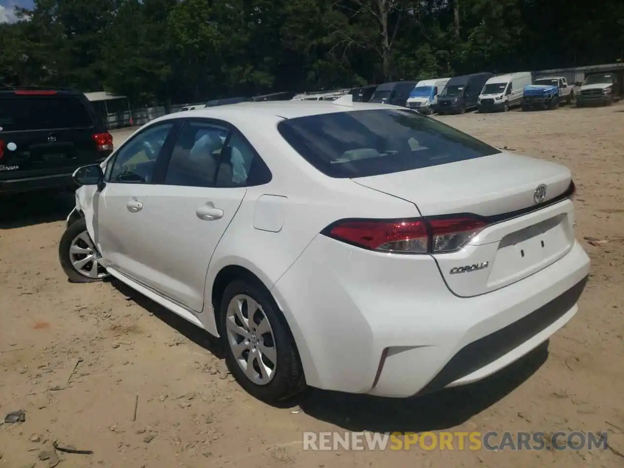 3 Photograph of a damaged car 5YFEPMAE6NP331391 TOYOTA COROLLA 2022