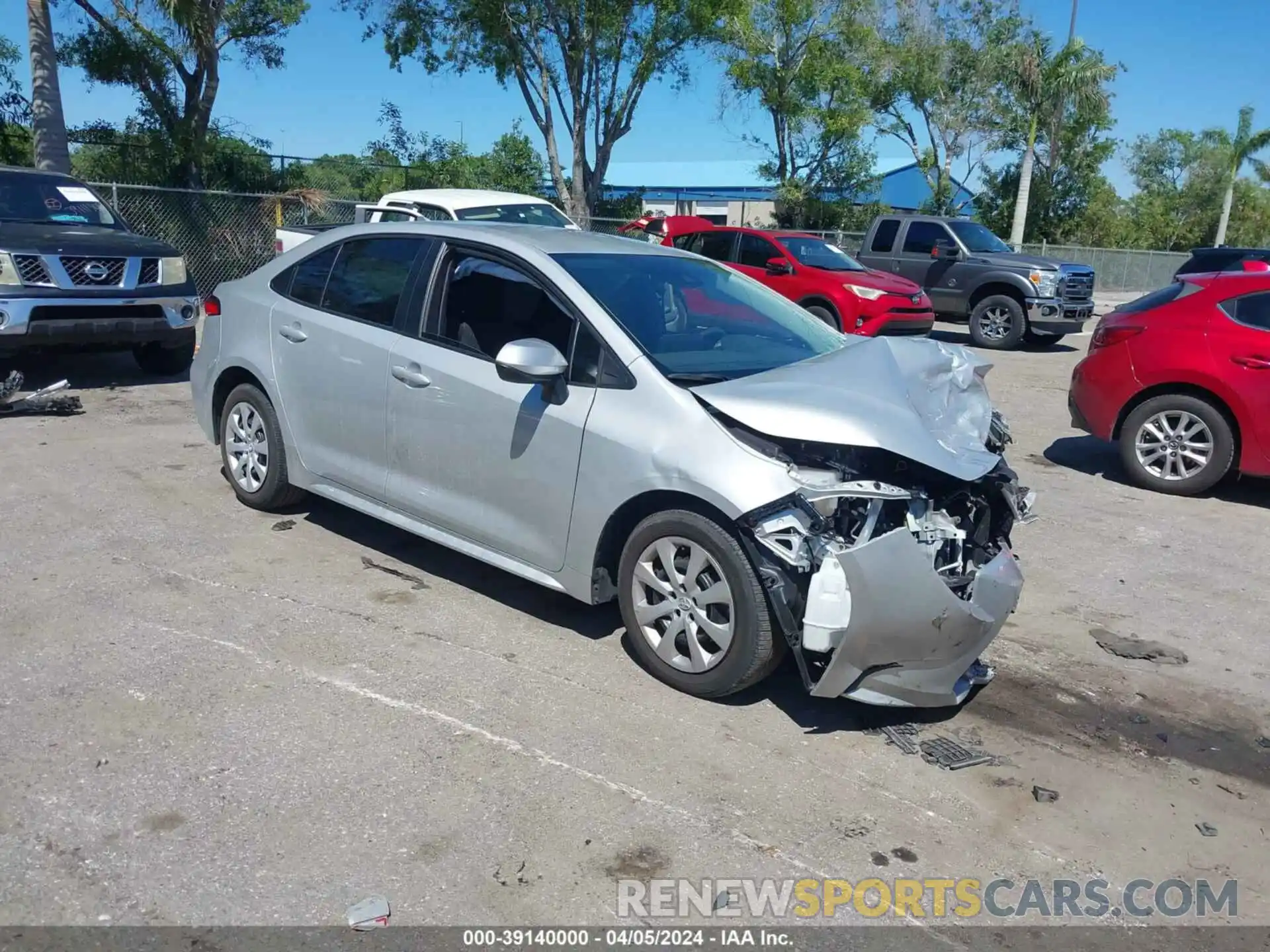 1 Photograph of a damaged car 5YFEPMAE6NP355965 TOYOTA COROLLA 2022