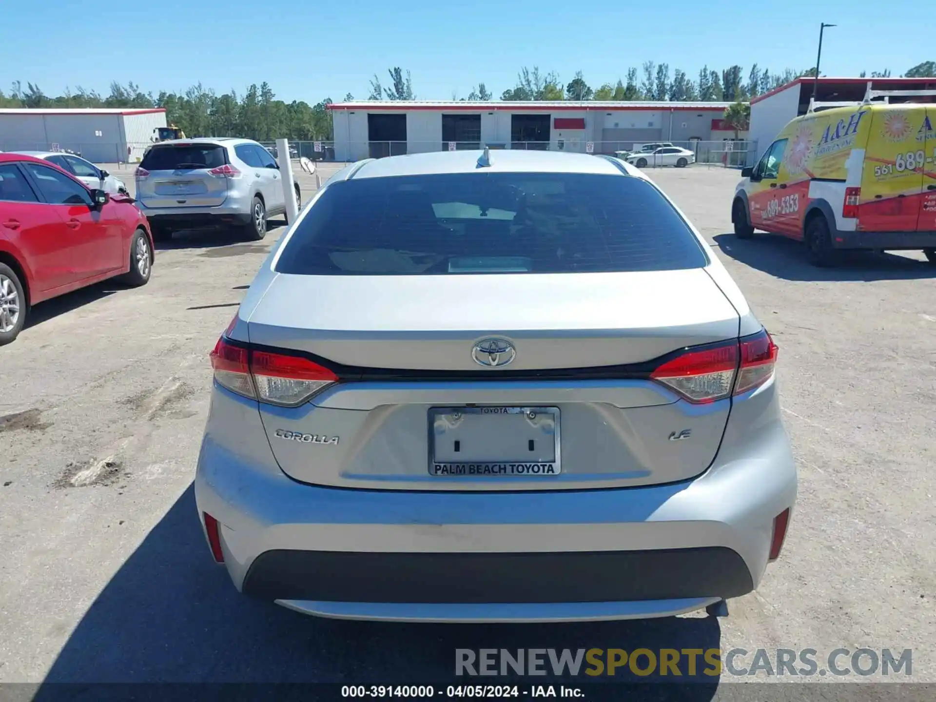 16 Photograph of a damaged car 5YFEPMAE6NP355965 TOYOTA COROLLA 2022