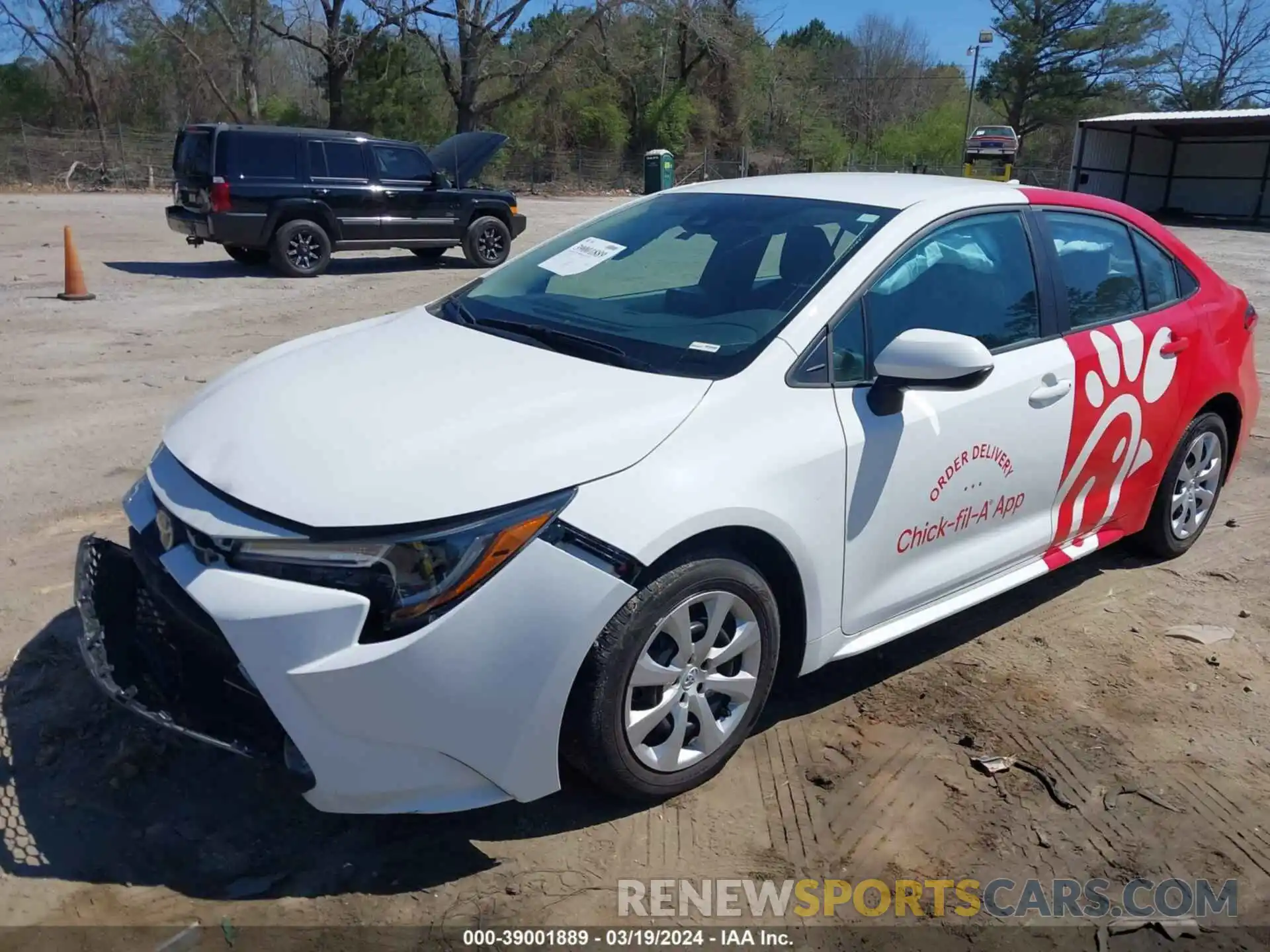 2 Photograph of a damaged car 5YFEPMAE6NP362348 TOYOTA COROLLA 2022