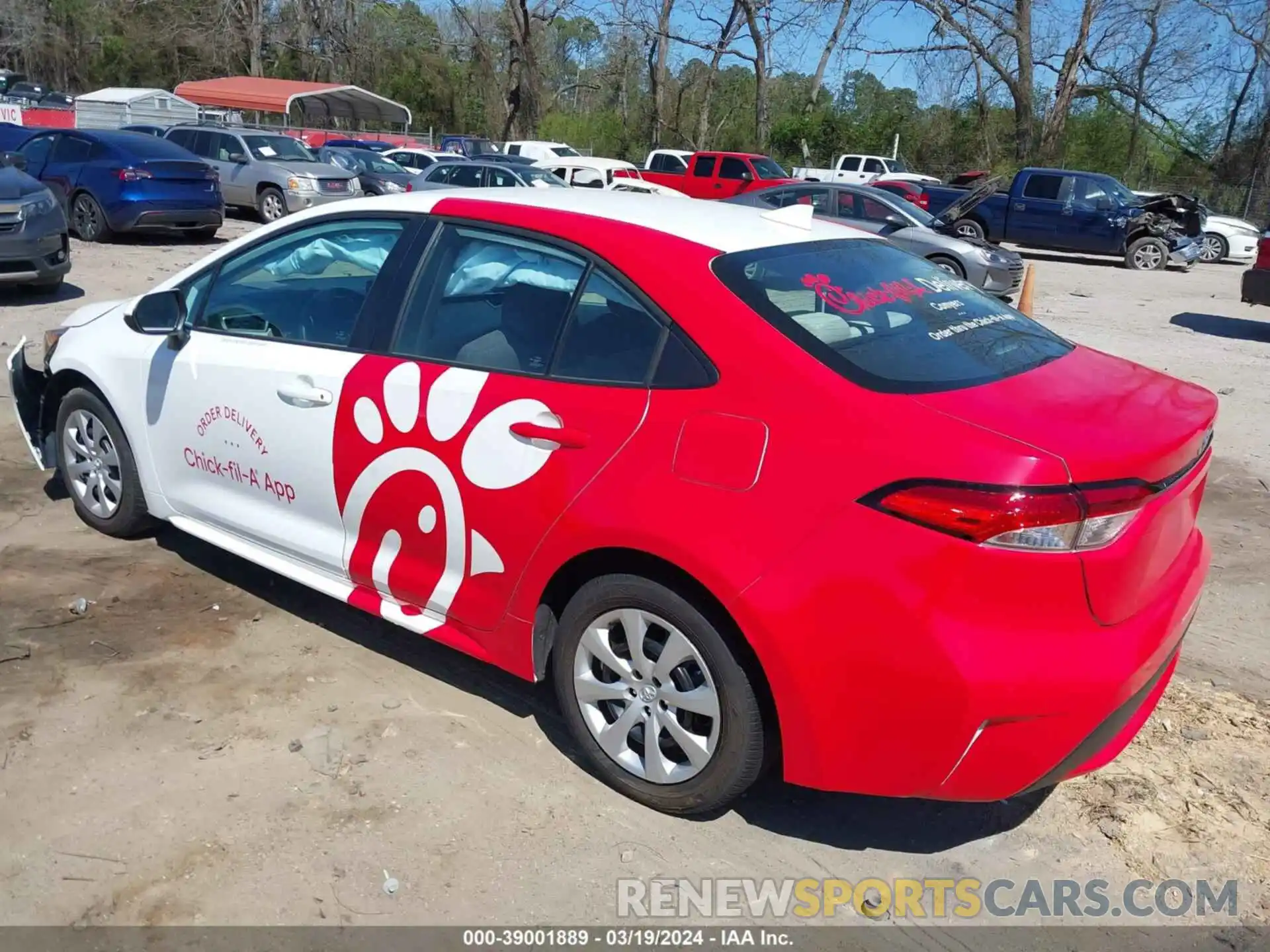 3 Photograph of a damaged car 5YFEPMAE6NP362348 TOYOTA COROLLA 2022