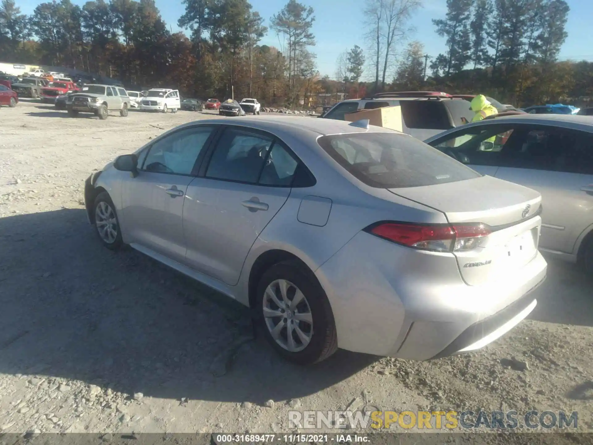 3 Photograph of a damaged car 5YFEPMAE7NP273940 TOYOTA COROLLA 2022