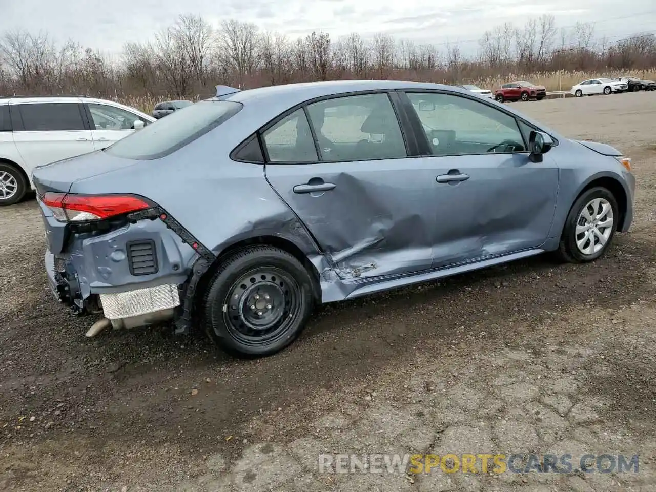 3 Photograph of a damaged car 5YFEPMAE7NP274683 TOYOTA COROLLA 2022