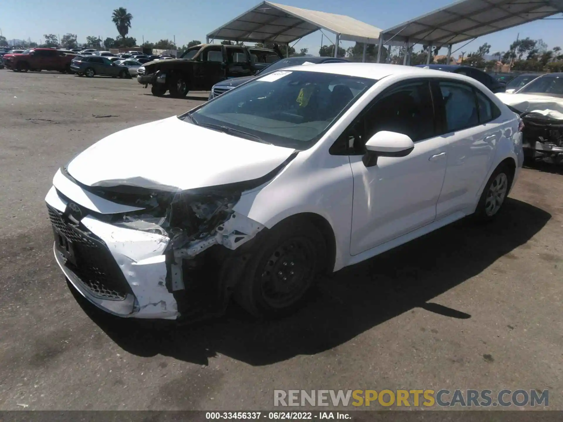 2 Photograph of a damaged car 5YFEPMAE7NP275929 TOYOTA COROLLA 2022