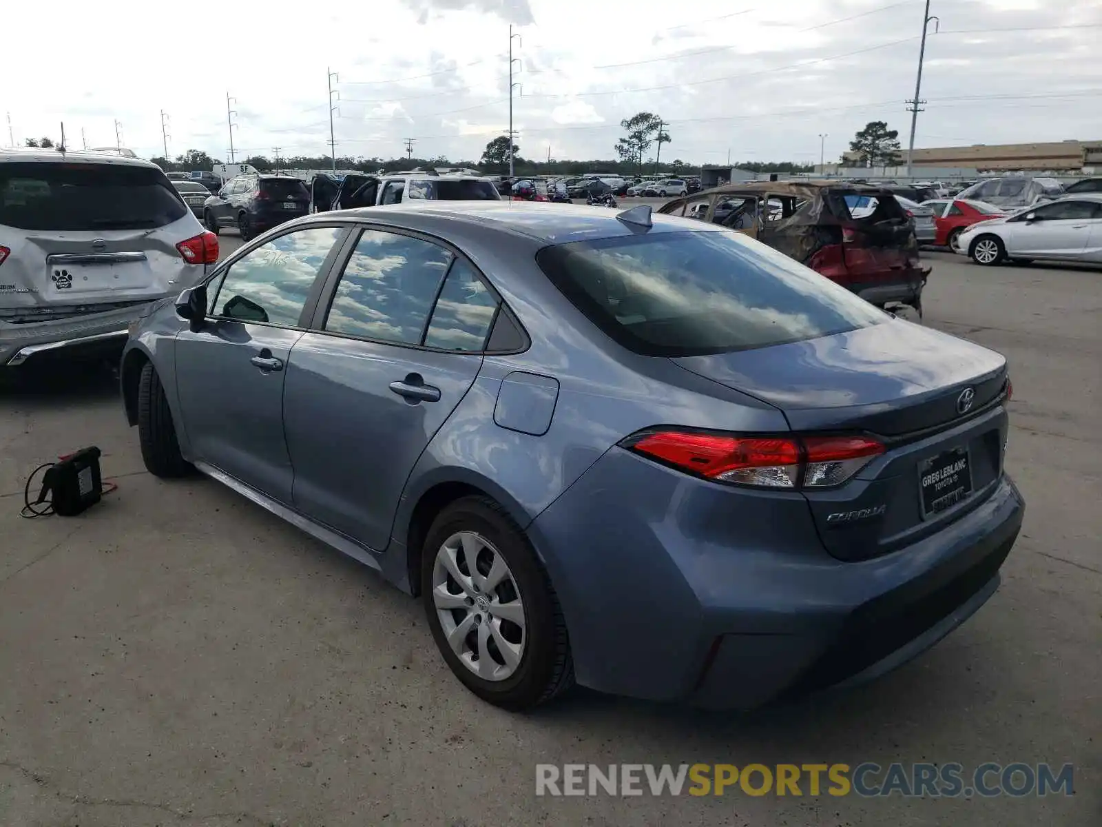 3 Photograph of a damaged car 5YFEPMAE7NP278944 TOYOTA COROLLA 2022