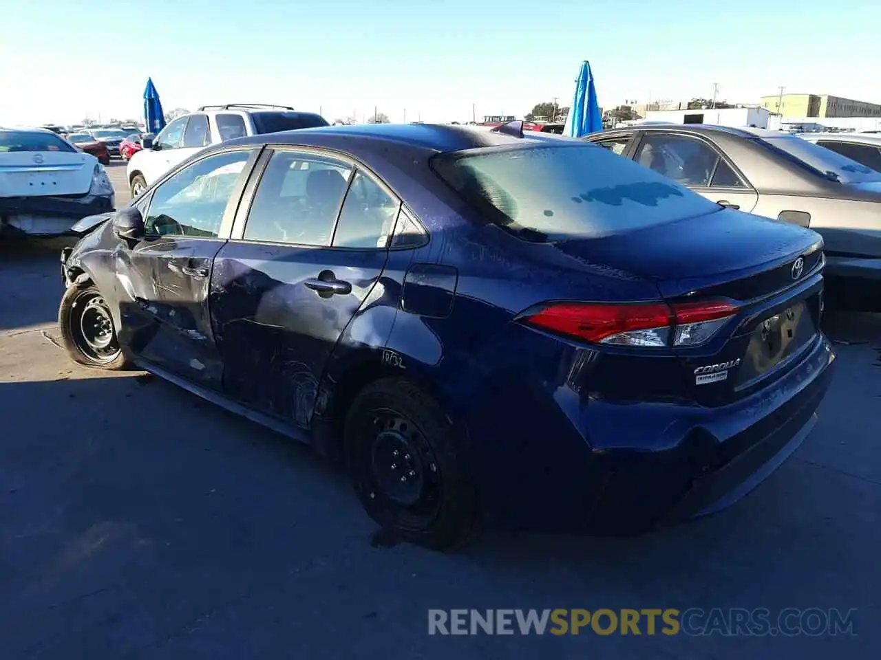 3 Photograph of a damaged car 5YFEPMAE7NP279849 TOYOTA COROLLA 2022