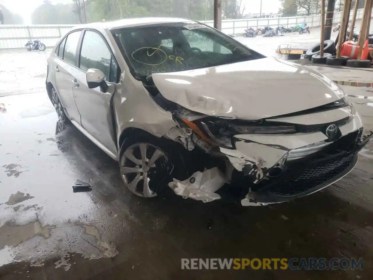 1 Photograph of a damaged car 5YFEPMAE7NP282797 TOYOTA COROLLA 2022