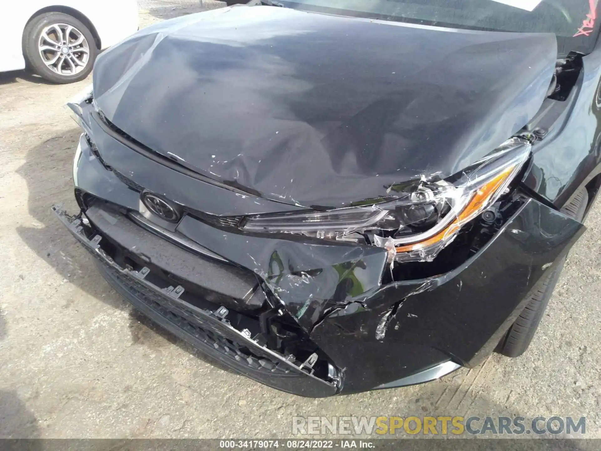 6 Photograph of a damaged car 5YFEPMAE7NP283352 TOYOTA COROLLA 2022