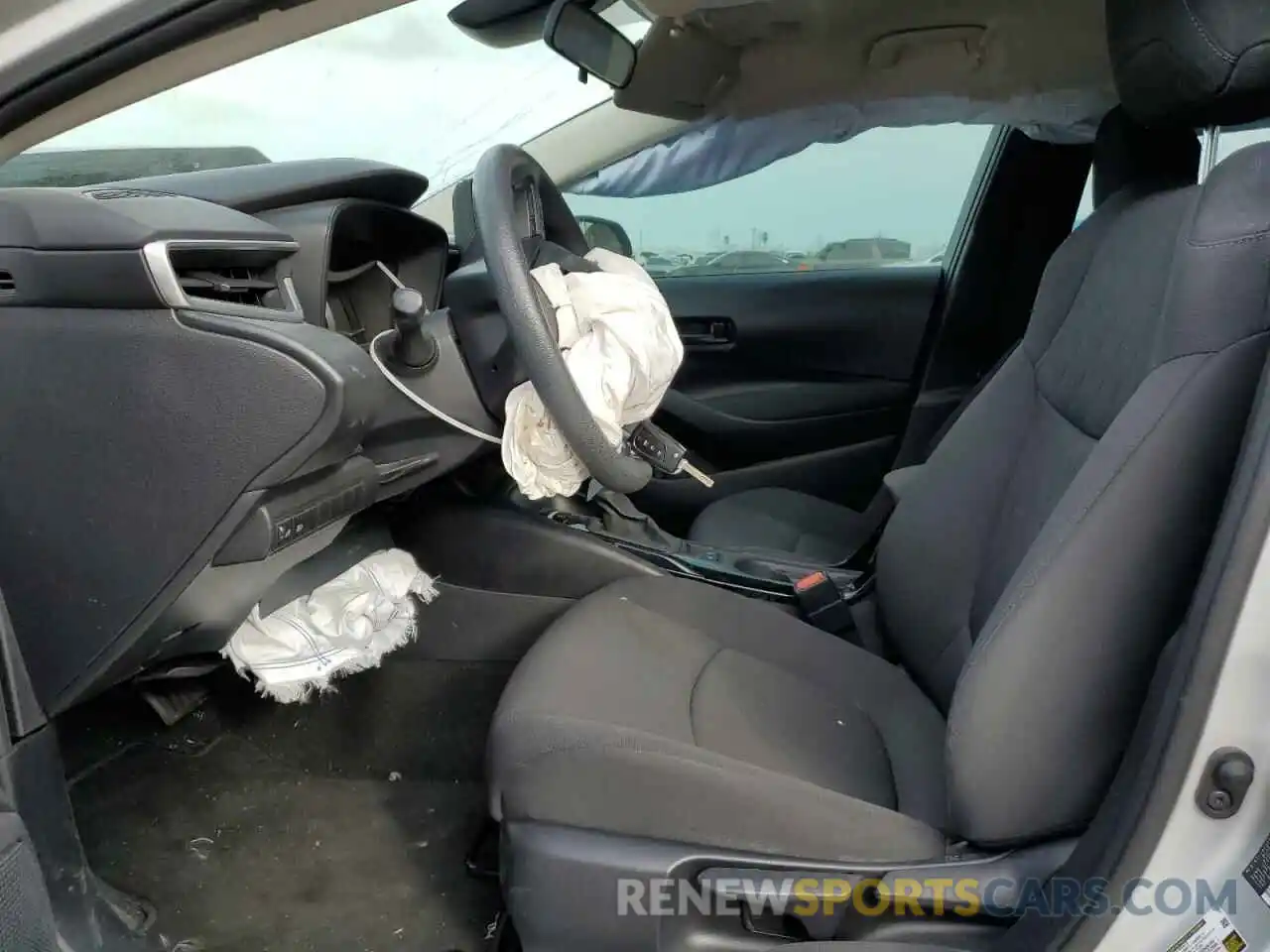 7 Photograph of a damaged car 5YFEPMAE7NP293783 TOYOTA COROLLA 2022