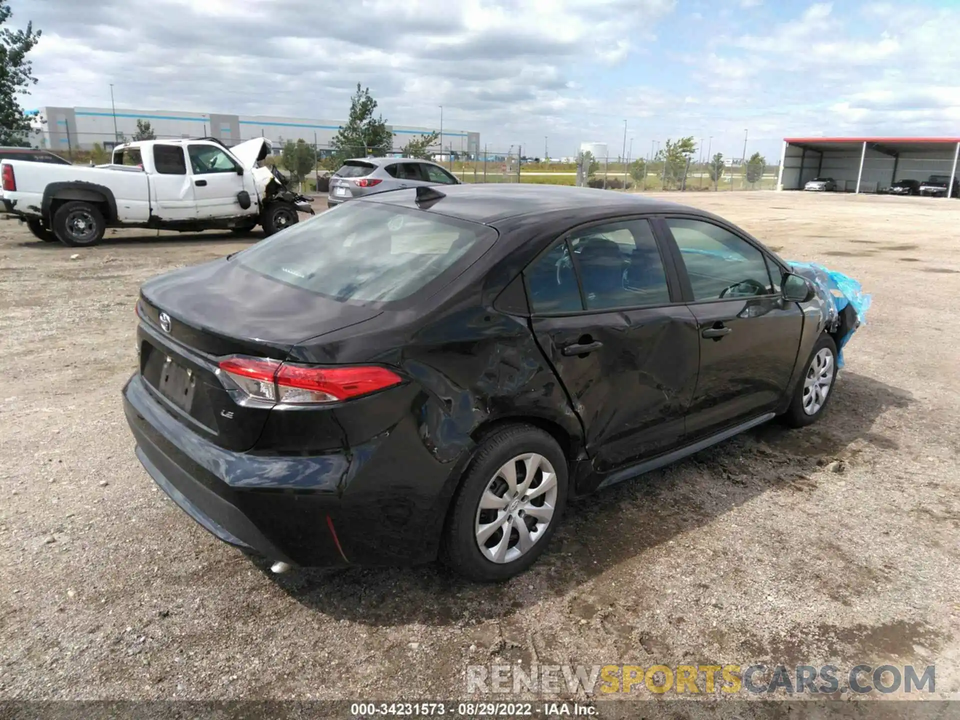 4 Photograph of a damaged car 5YFEPMAE7NP296618 TOYOTA COROLLA 2022