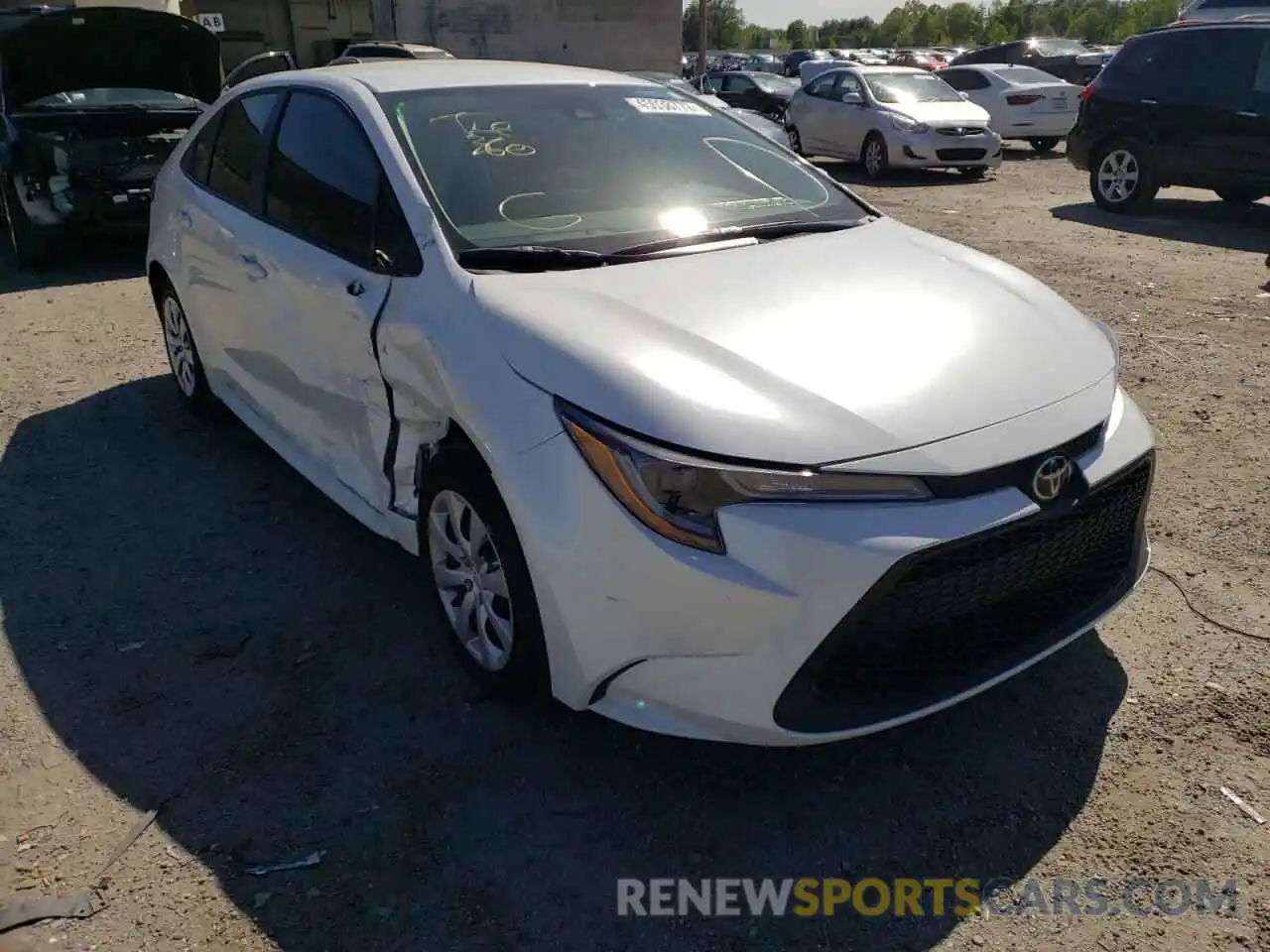 1 Photograph of a damaged car 5YFEPMAE7NP298160 TOYOTA COROLLA 2022