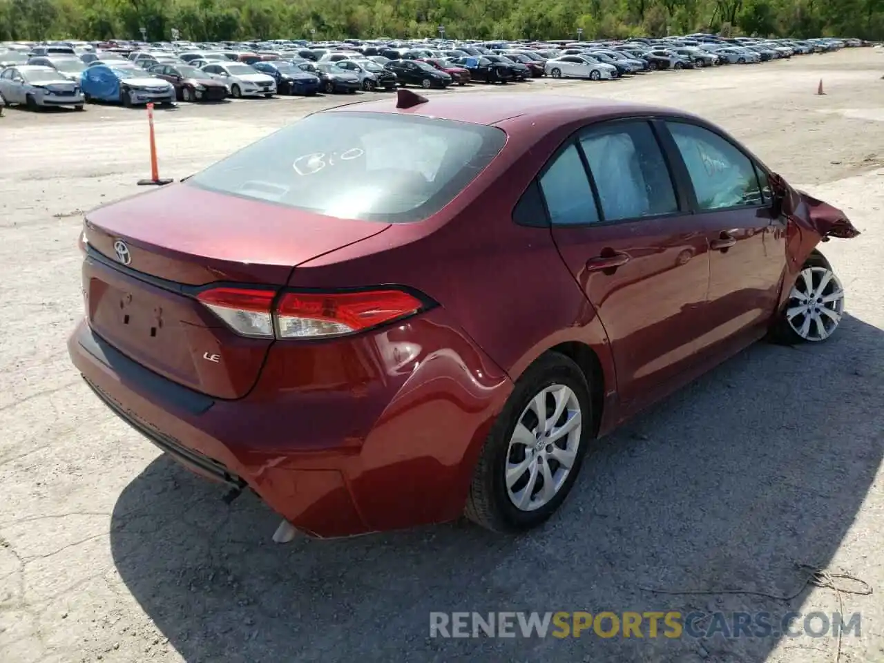 4 Photograph of a damaged car 5YFEPMAE7NP299485 TOYOTA COROLLA 2022