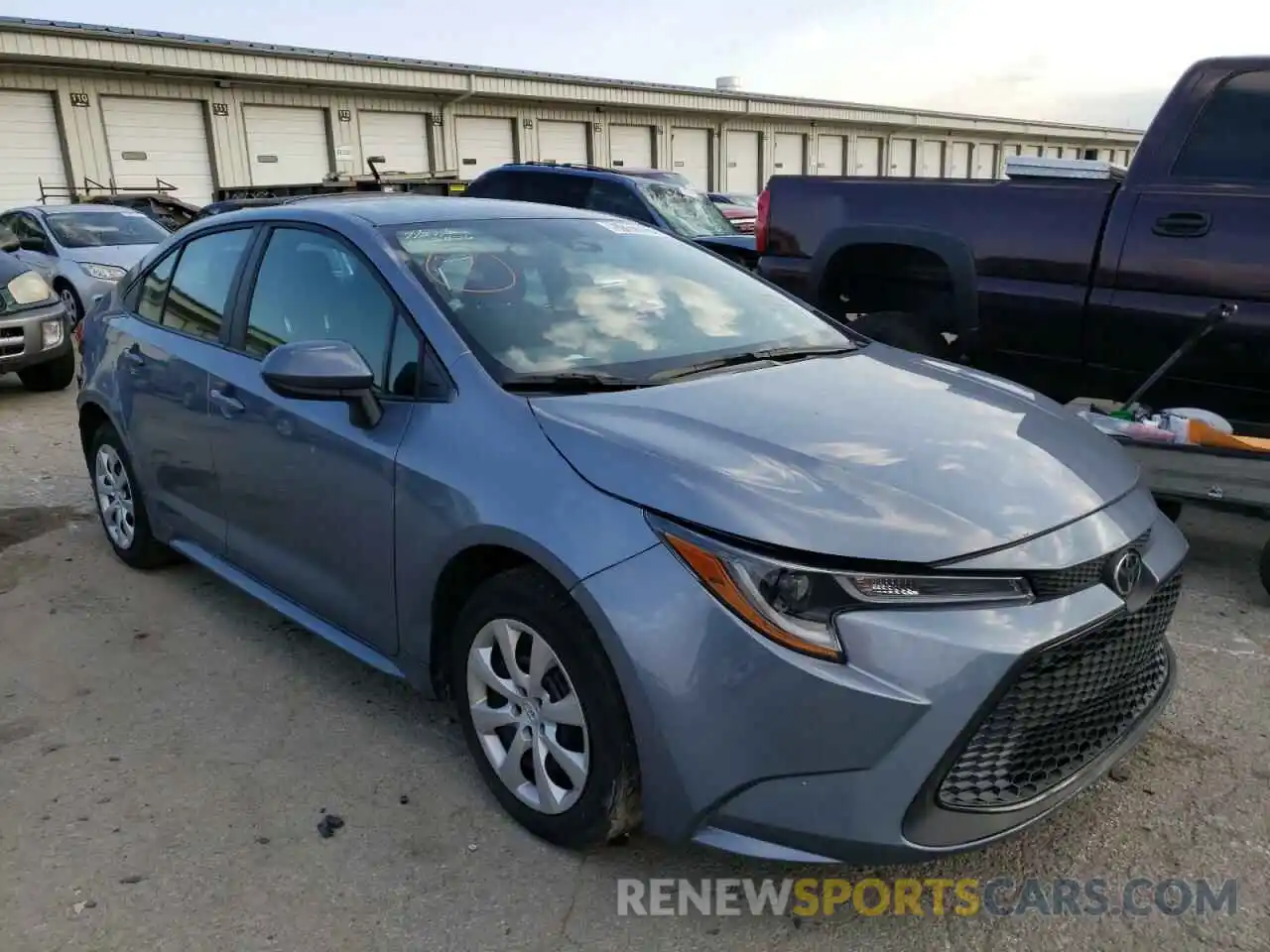 1 Photograph of a damaged car 5YFEPMAE7NP300893 TOYOTA COROLLA 2022