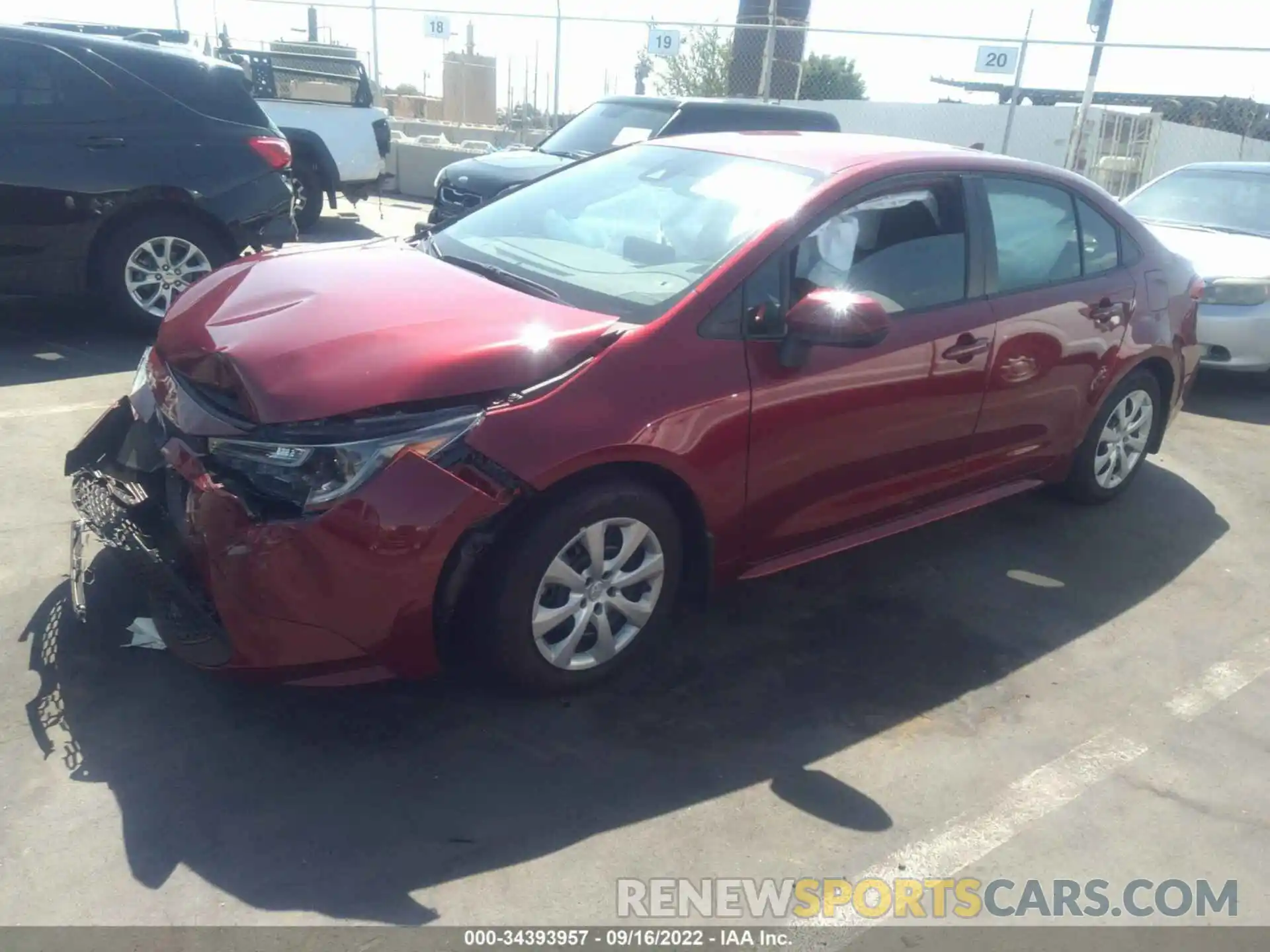 2 Photograph of a damaged car 5YFEPMAE7NP303924 TOYOTA COROLLA 2022