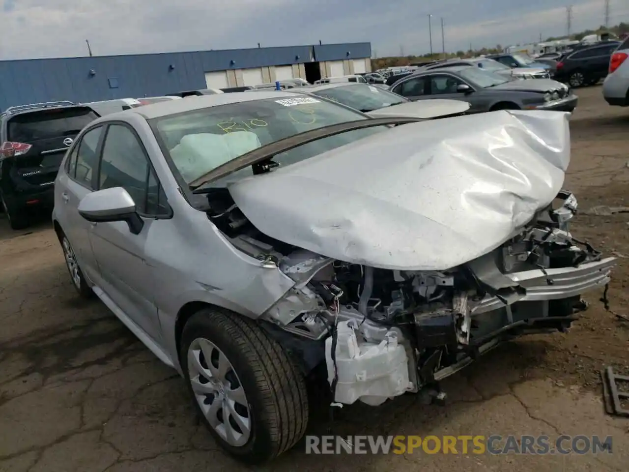 1 Photograph of a damaged car 5YFEPMAE7NP305771 TOYOTA COROLLA 2022