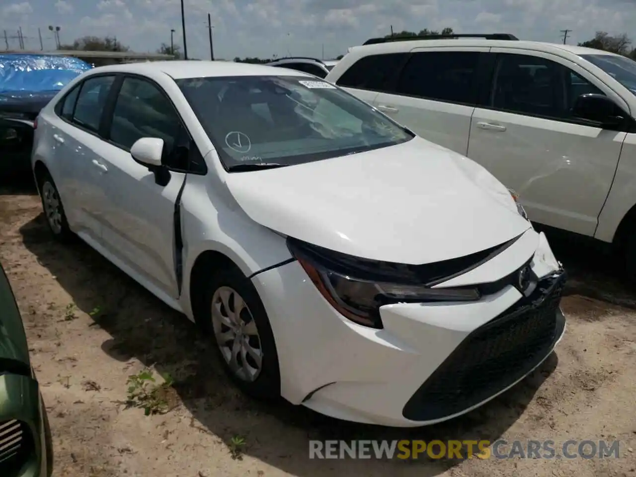 1 Photograph of a damaged car 5YFEPMAE7NP313059 TOYOTA COROLLA 2022