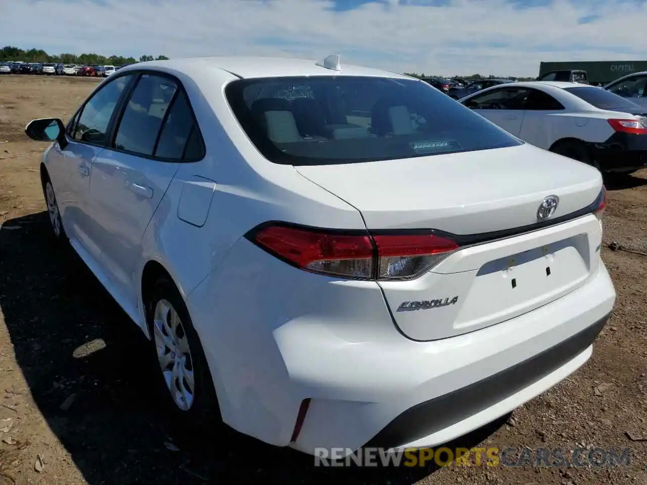 3 Photograph of a damaged car 5YFEPMAE7NP334025 TOYOTA COROLLA 2022