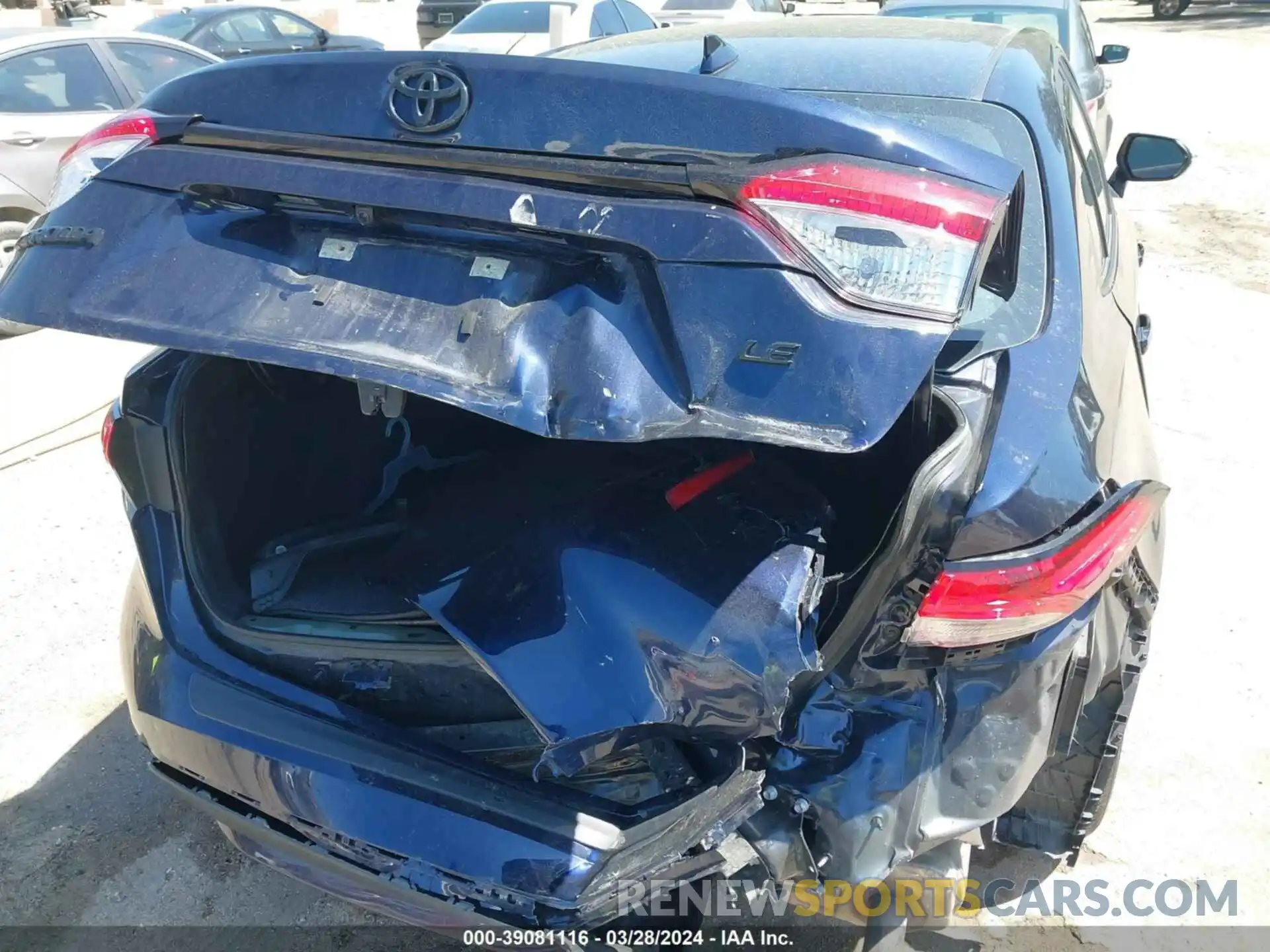 6 Photograph of a damaged car 5YFEPMAE7NP356378 TOYOTA COROLLA 2022