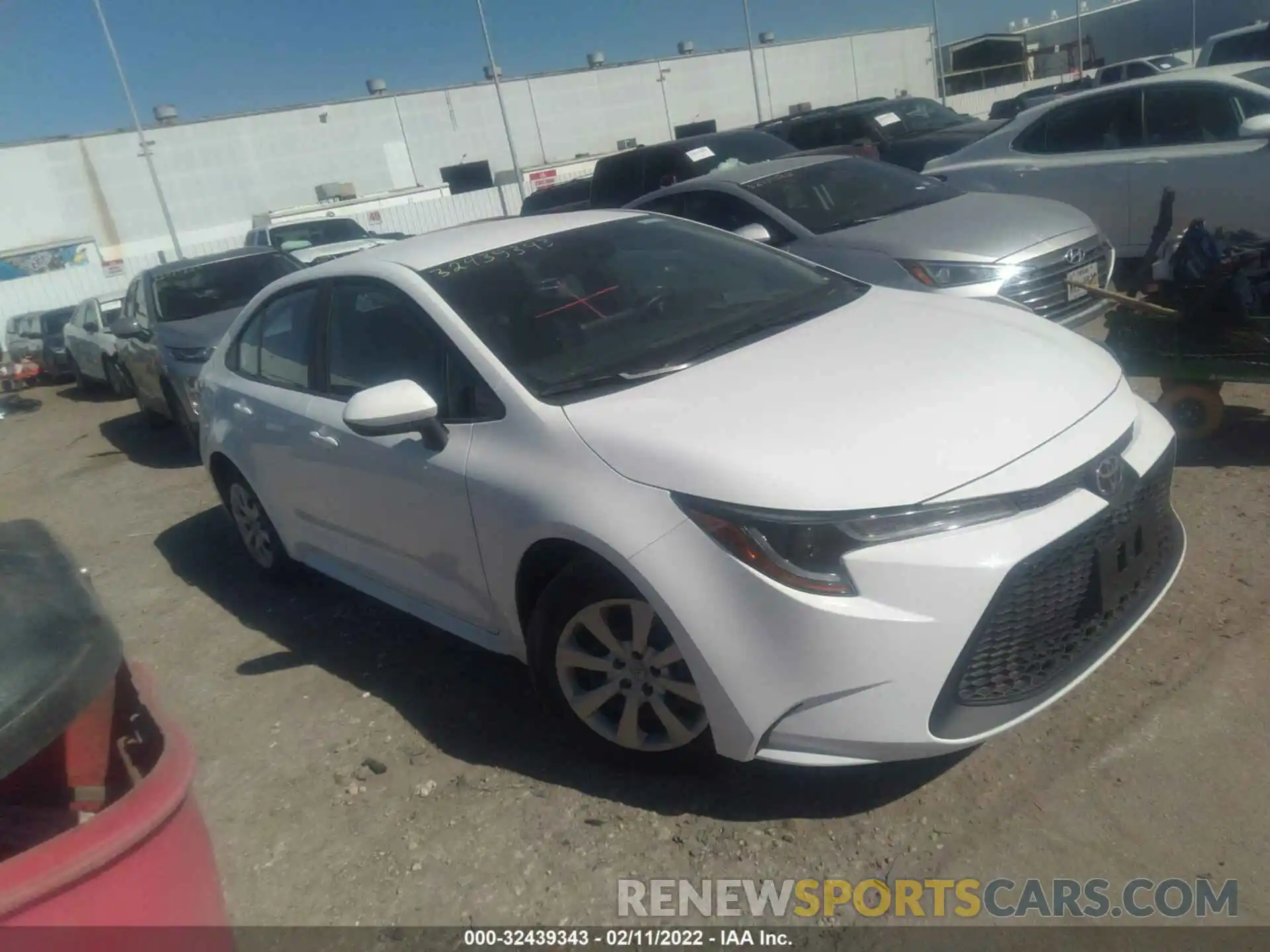 1 Photograph of a damaged car 5YFEPMAE8NP274238 TOYOTA COROLLA 2022