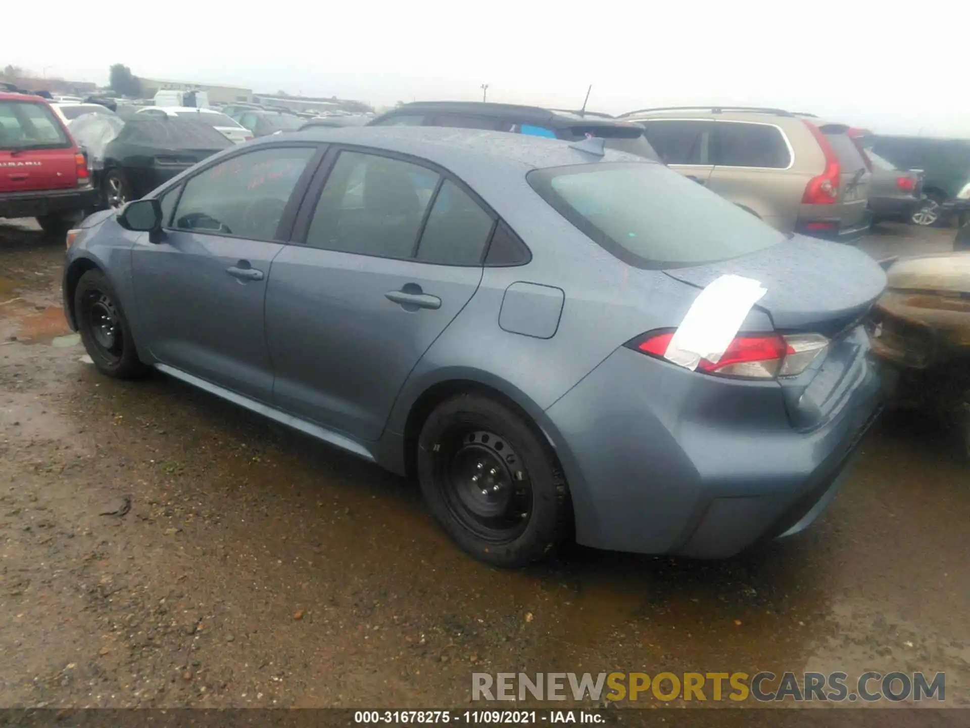 3 Photograph of a damaged car 5YFEPMAE8NP274630 TOYOTA COROLLA 2022