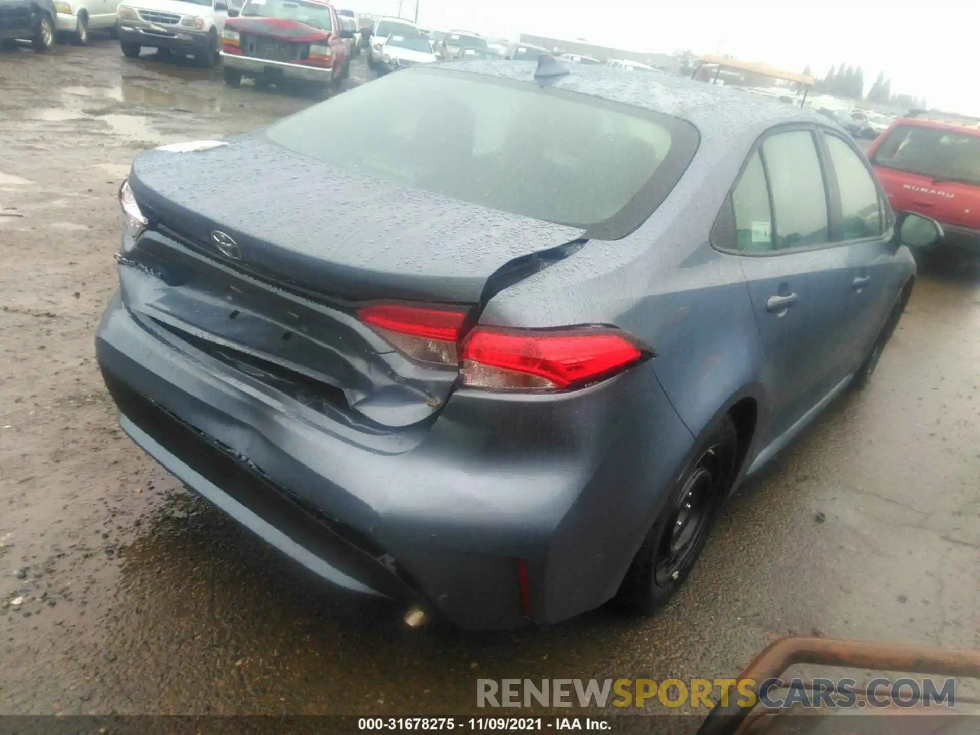 4 Photograph of a damaged car 5YFEPMAE8NP274630 TOYOTA COROLLA 2022