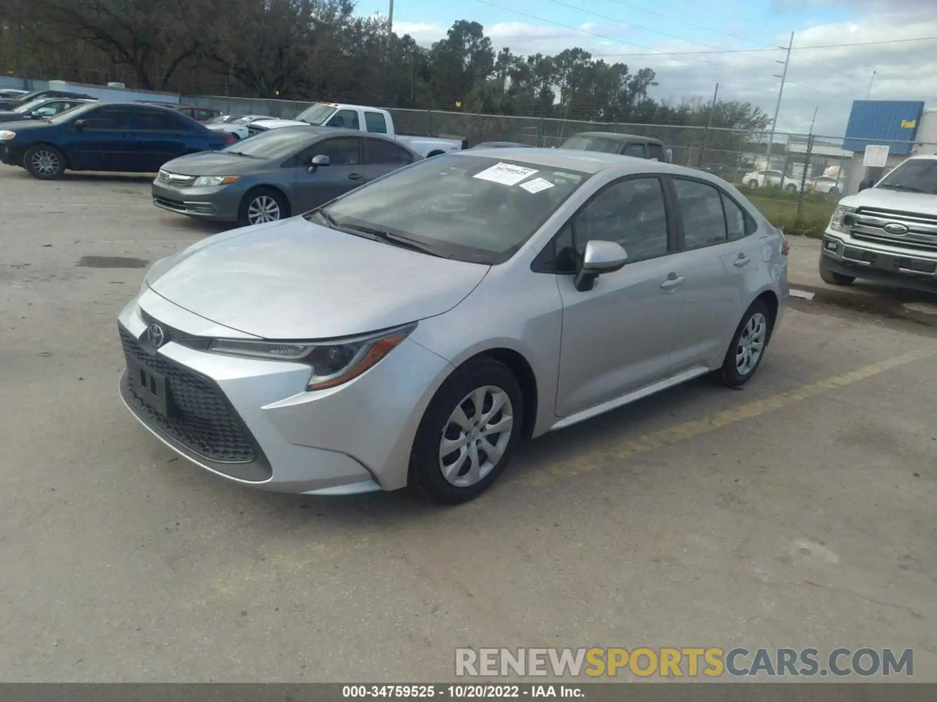 2 Photograph of a damaged car 5YFEPMAE8NP275244 TOYOTA COROLLA 2022