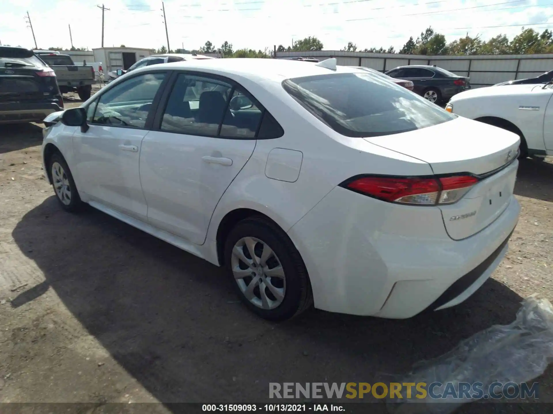 3 Photograph of a damaged car 5YFEPMAE8NP275325 TOYOTA COROLLA 2022