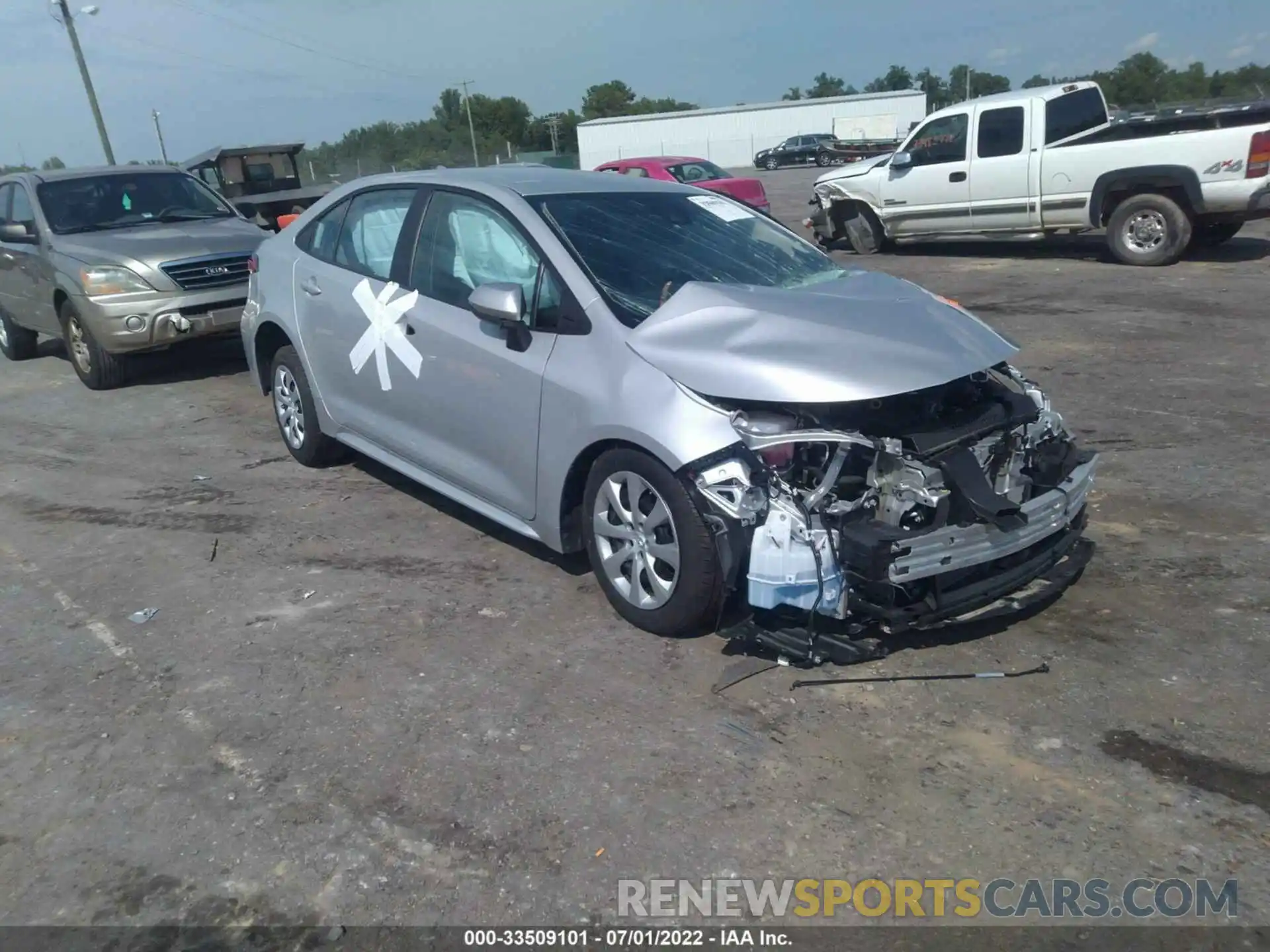 1 Photograph of a damaged car 5YFEPMAE8NP277446 TOYOTA COROLLA 2022