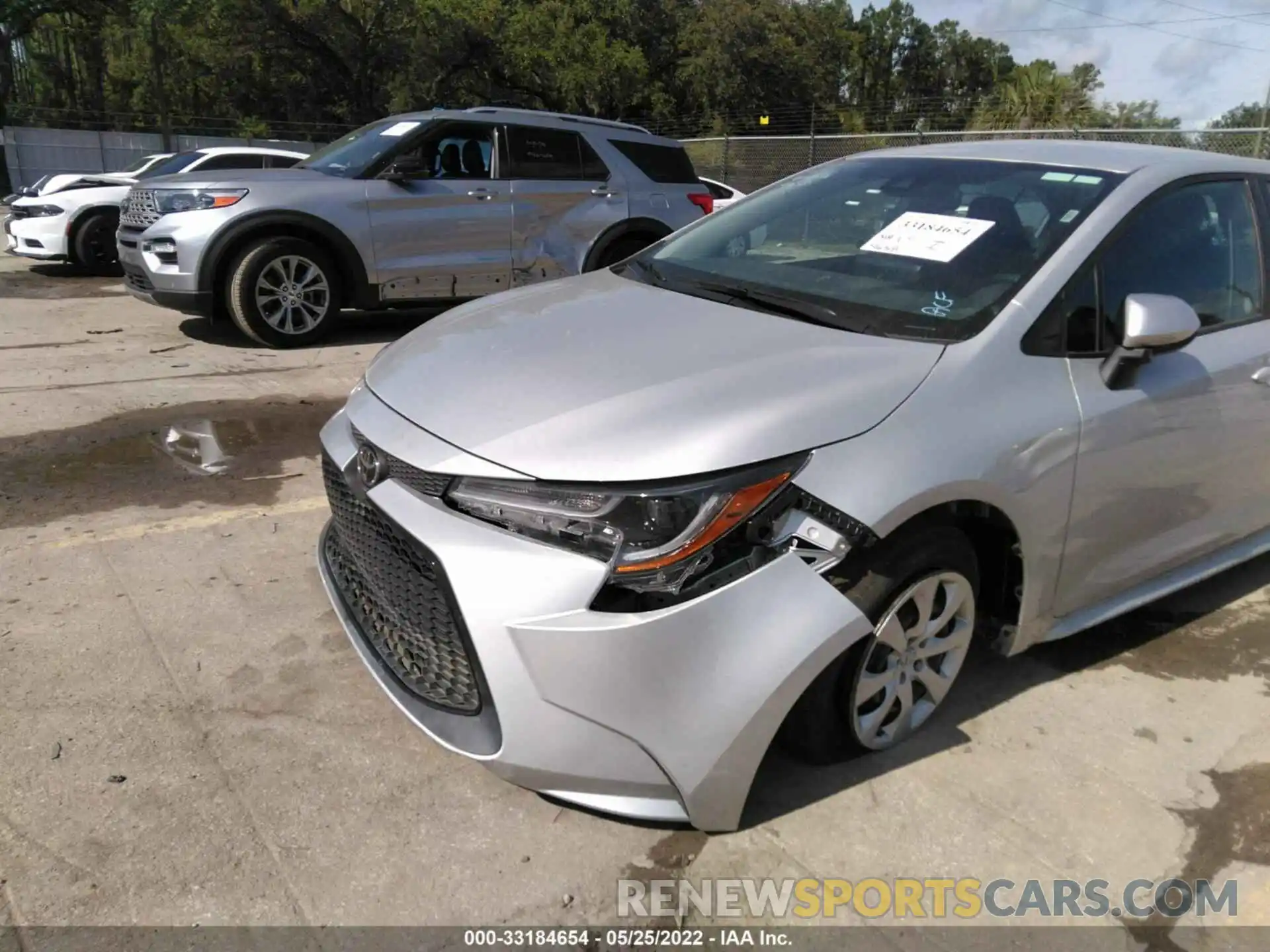 6 Photograph of a damaged car 5YFEPMAE8NP294621 TOYOTA COROLLA 2022