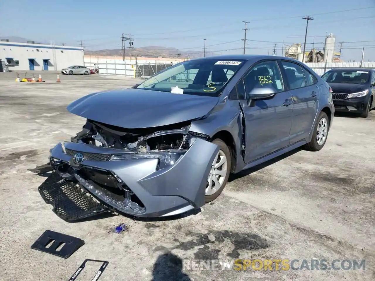 2 Photograph of a damaged car 5YFEPMAE8NP298586 TOYOTA COROLLA 2022