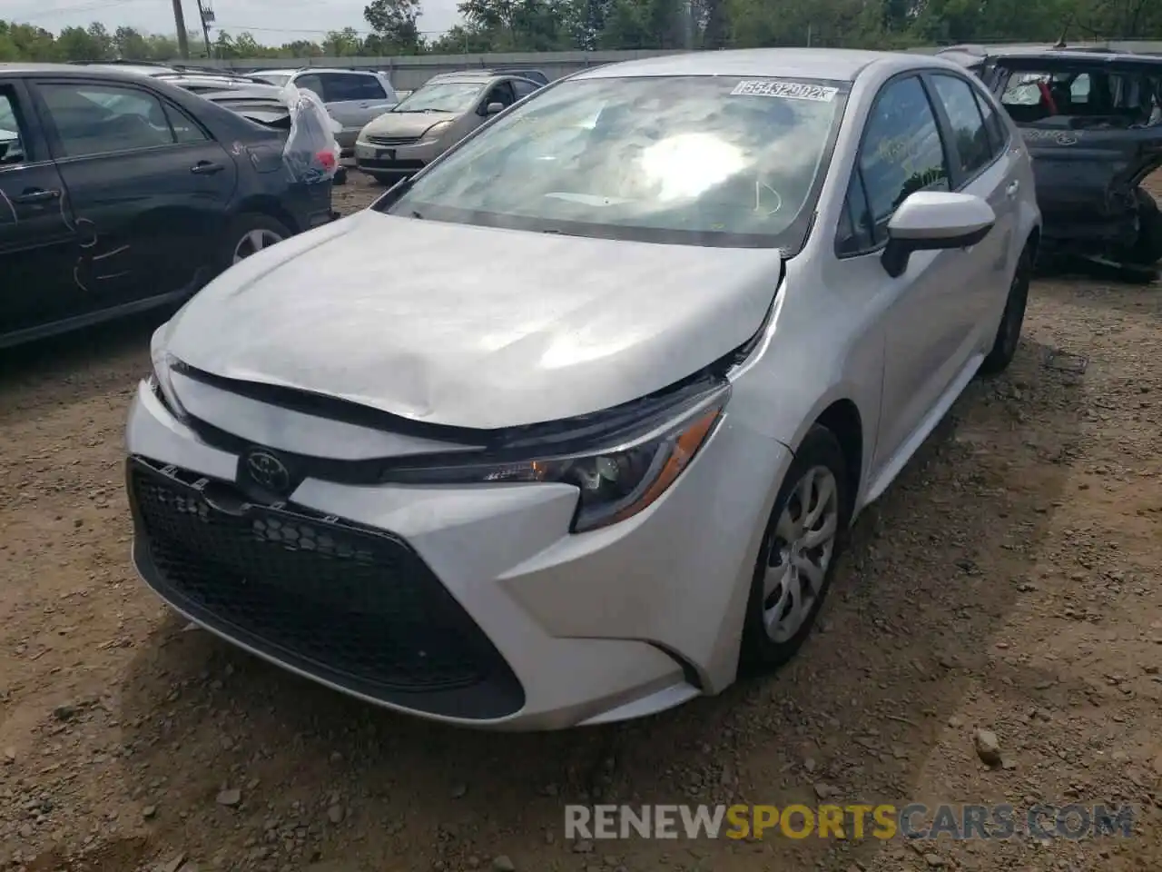 2 Photograph of a damaged car 5YFEPMAE8NP302457 TOYOTA COROLLA 2022