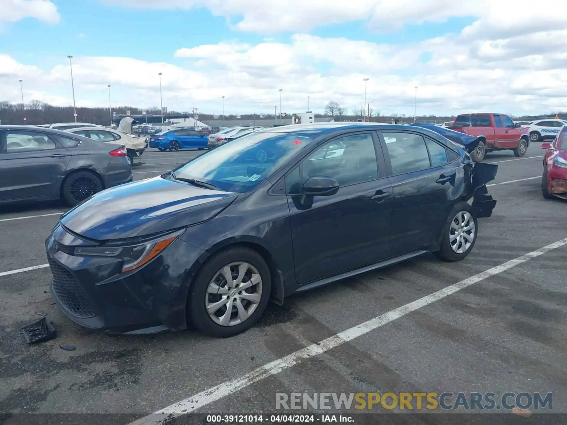 2 Photograph of a damaged car 5YFEPMAE8NP305715 TOYOTA COROLLA 2022