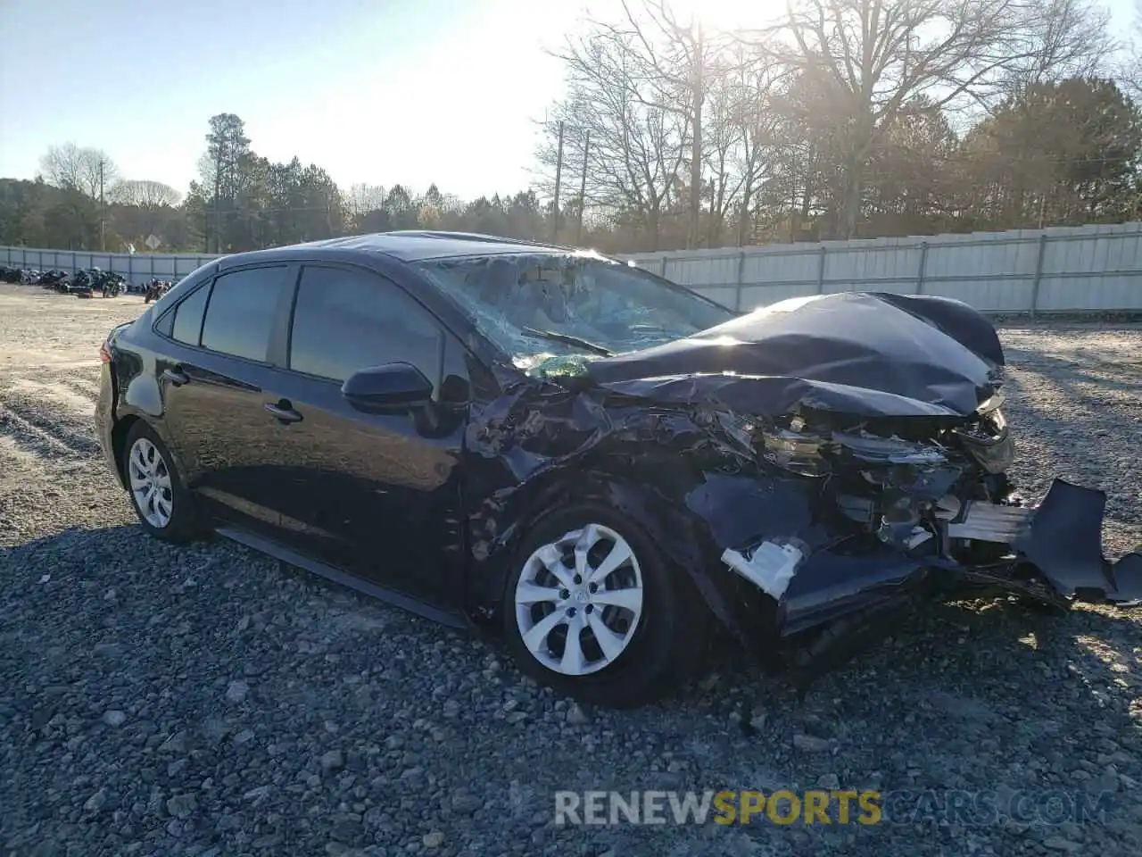 1 Photograph of a damaged car 5YFEPMAE8NP309098 TOYOTA COROLLA 2022