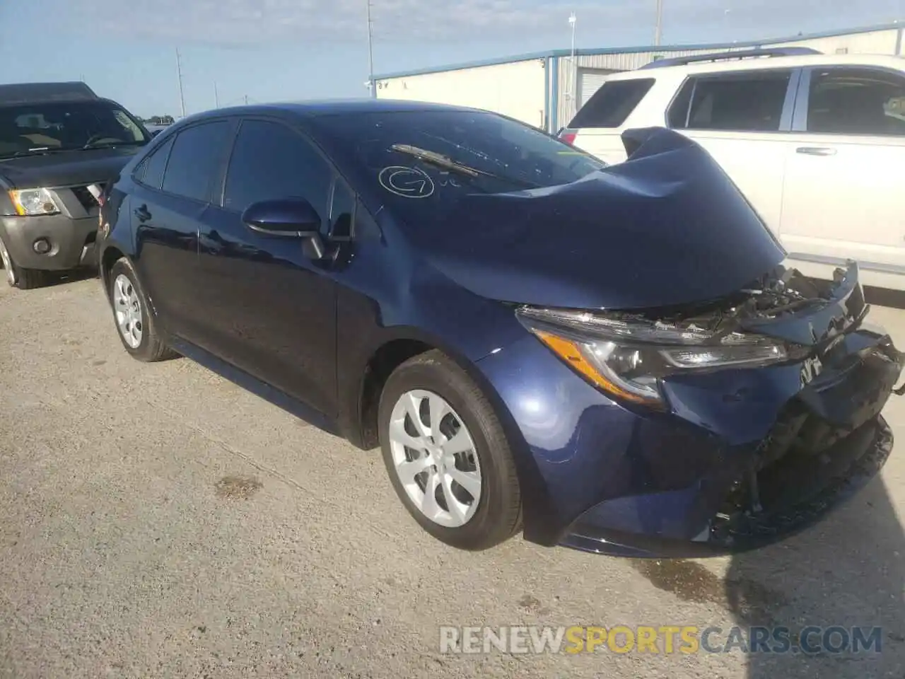 1 Photograph of a damaged car 5YFEPMAE8NP312518 TOYOTA COROLLA 2022