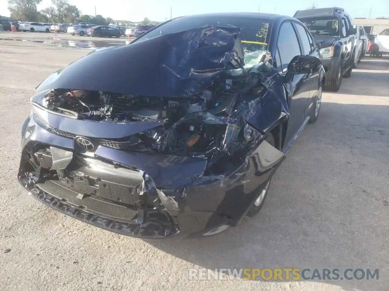 9 Photograph of a damaged car 5YFEPMAE8NP312518 TOYOTA COROLLA 2022