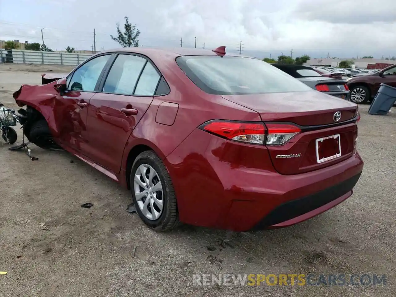 3 Photograph of a damaged car 5YFEPMAE8NP325205 TOYOTA COROLLA 2022