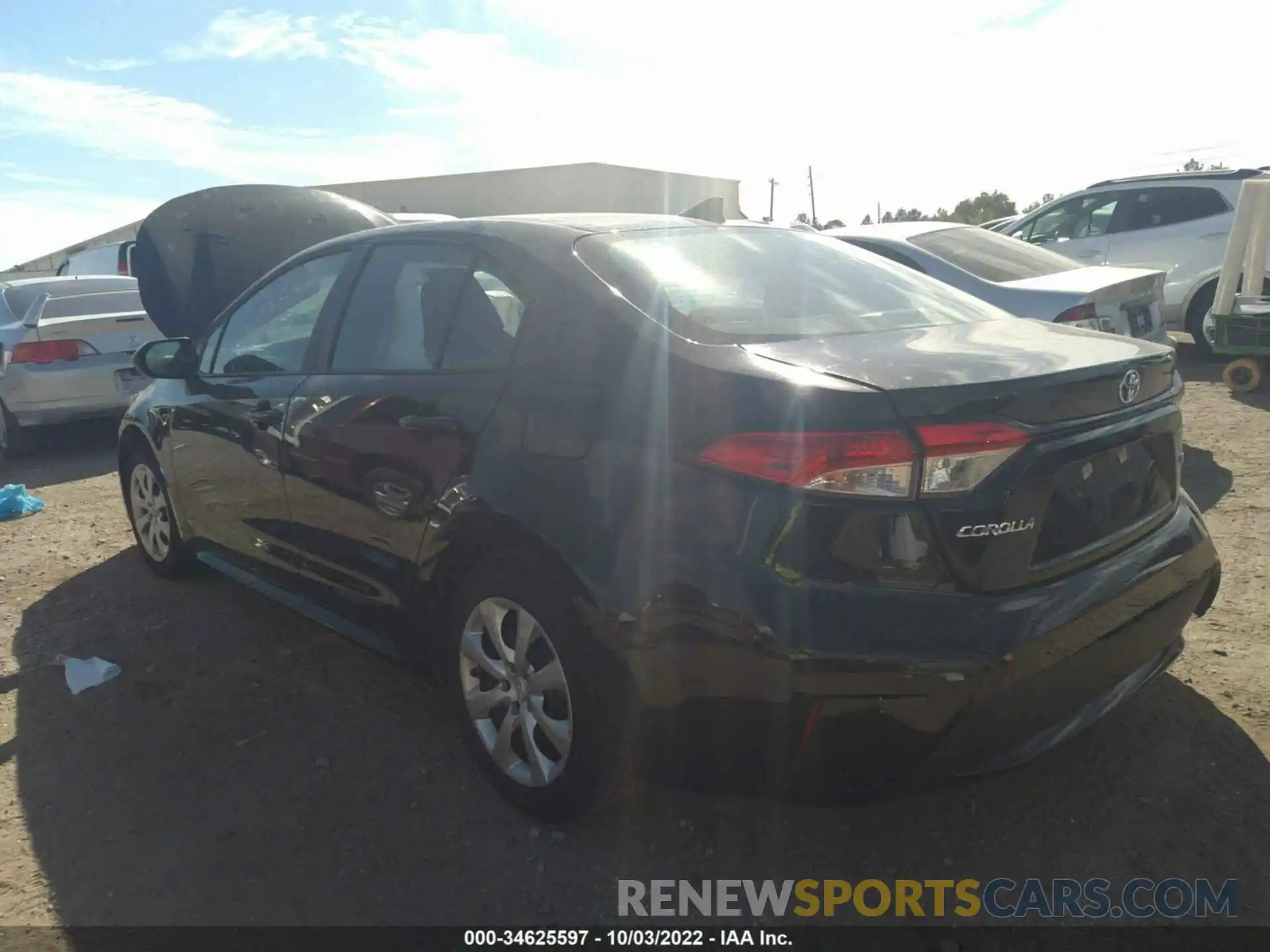 3 Photograph of a damaged car 5YFEPMAE8NP342697 TOYOTA COROLLA 2022