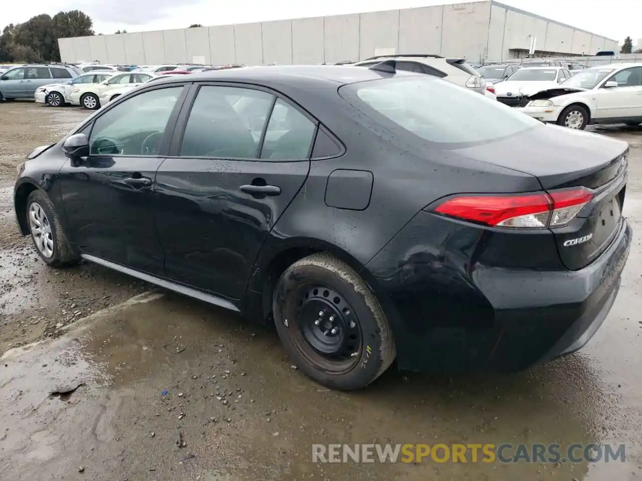 2 Photograph of a damaged car 5YFEPMAE8NP350041 TOYOTA COROLLA 2022