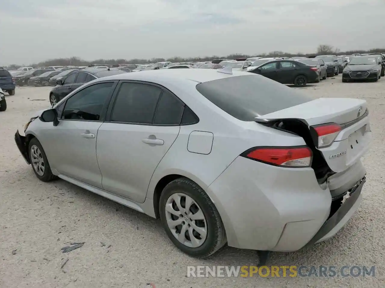 2 Photograph of a damaged car 5YFEPMAE8NP364506 TOYOTA COROLLA 2022