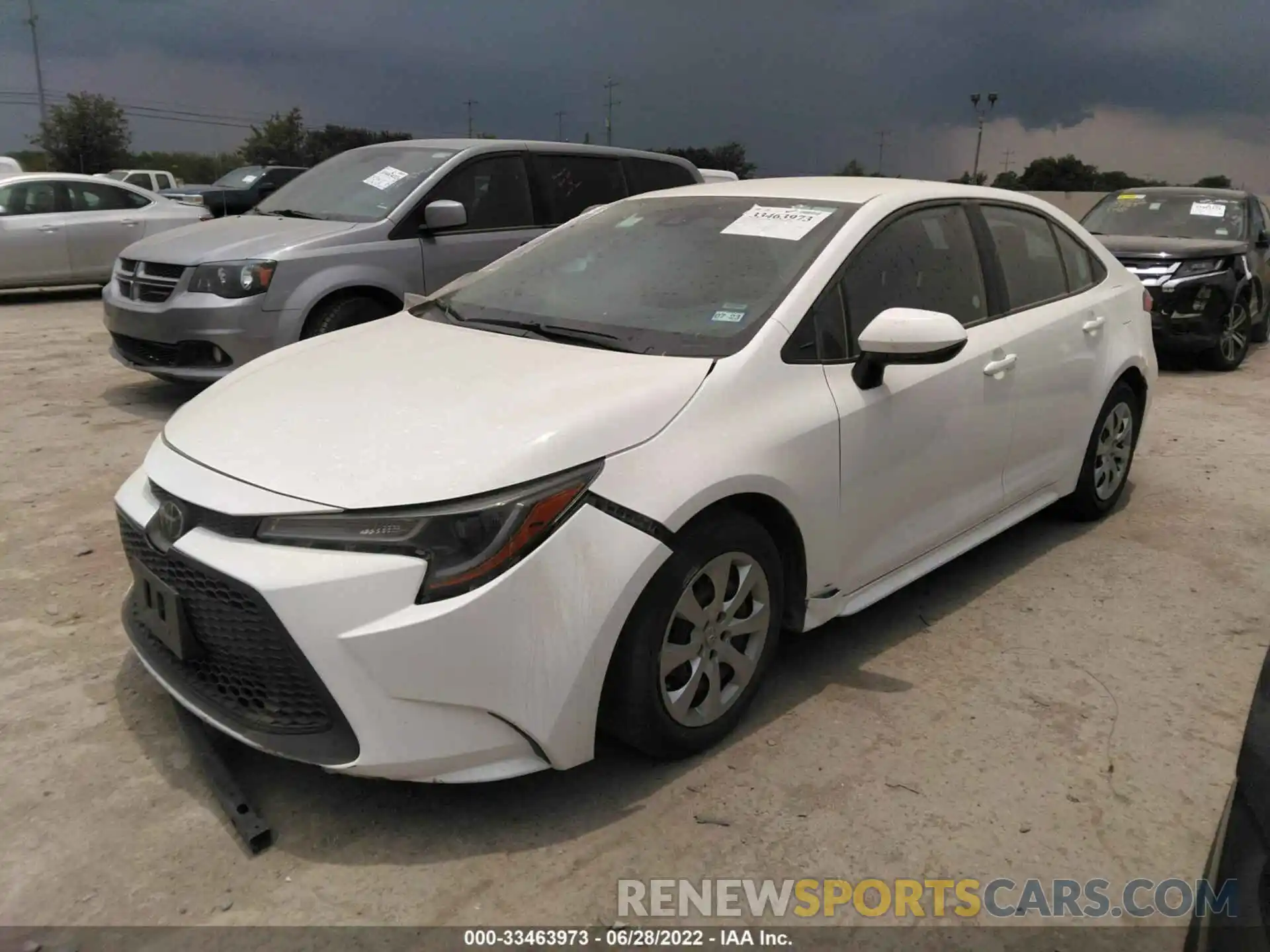 2 Photograph of a damaged car 5YFEPMAE9NP273082 TOYOTA COROLLA 2022